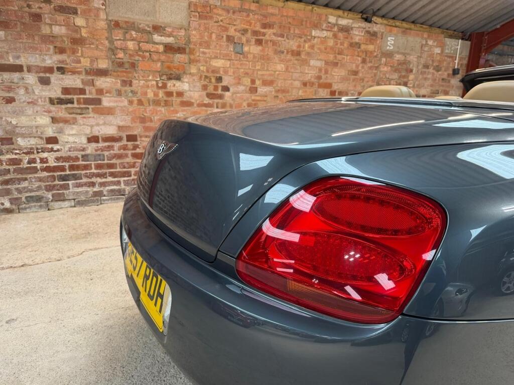 Bentley Continental view 33