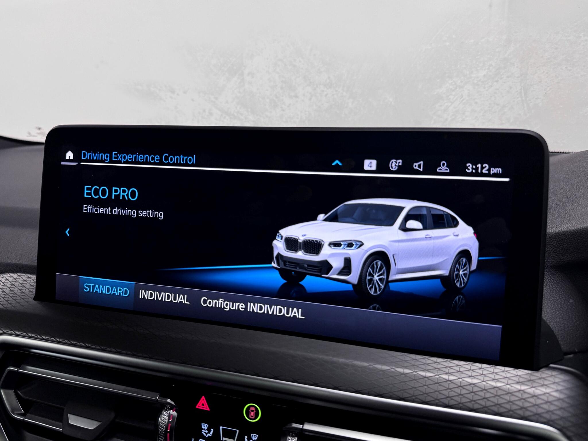 BMW X4 view 58