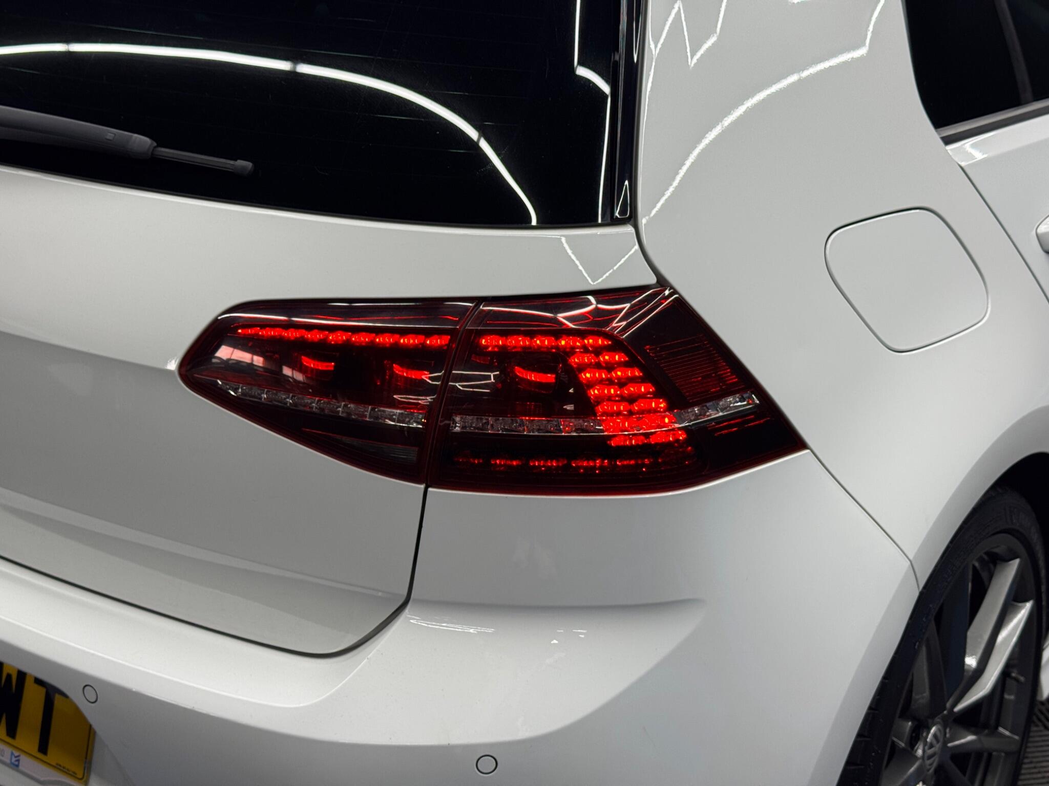 Volkswagen Golf view 45