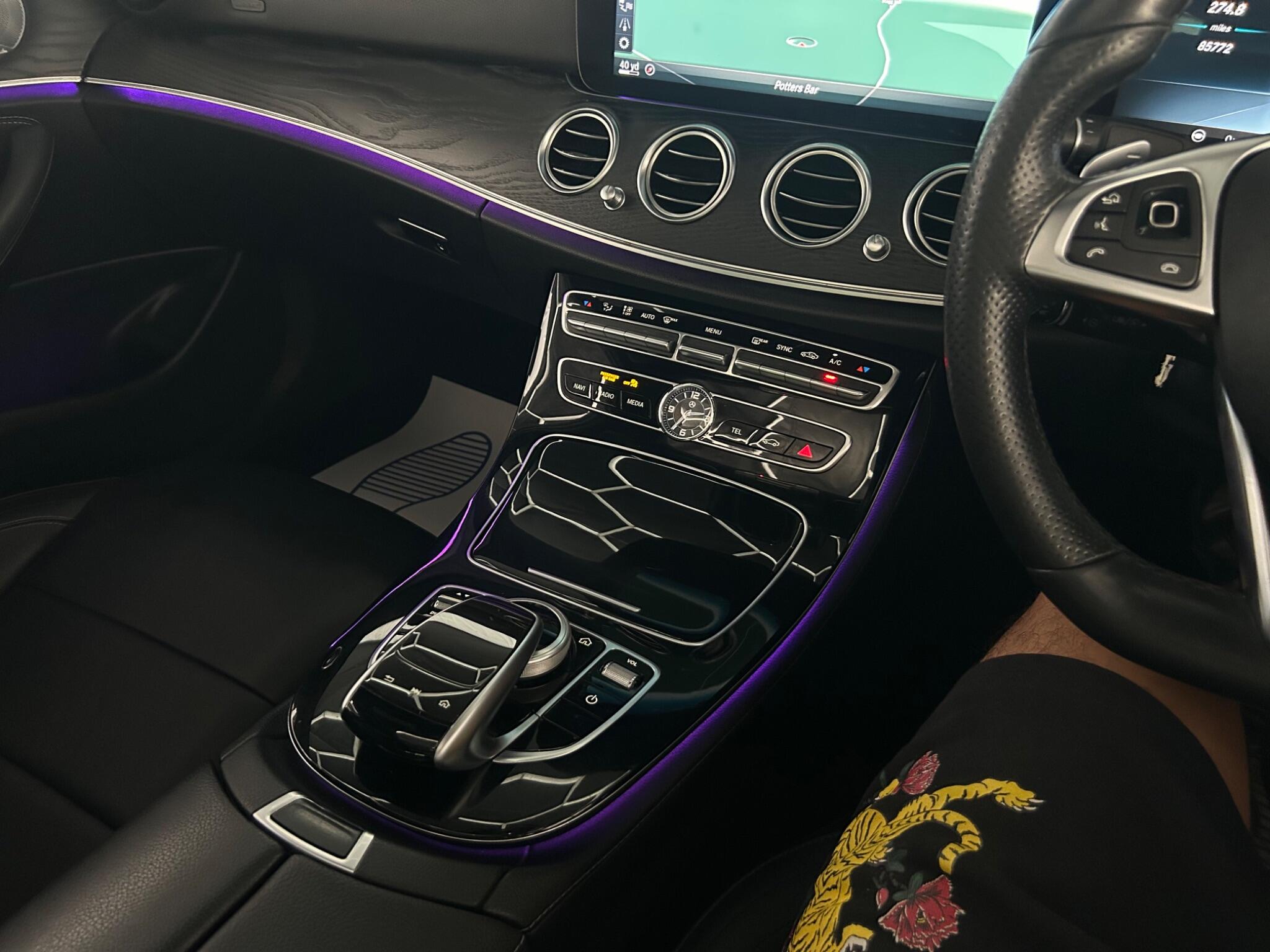 Mercedes-Benz E Class view 18