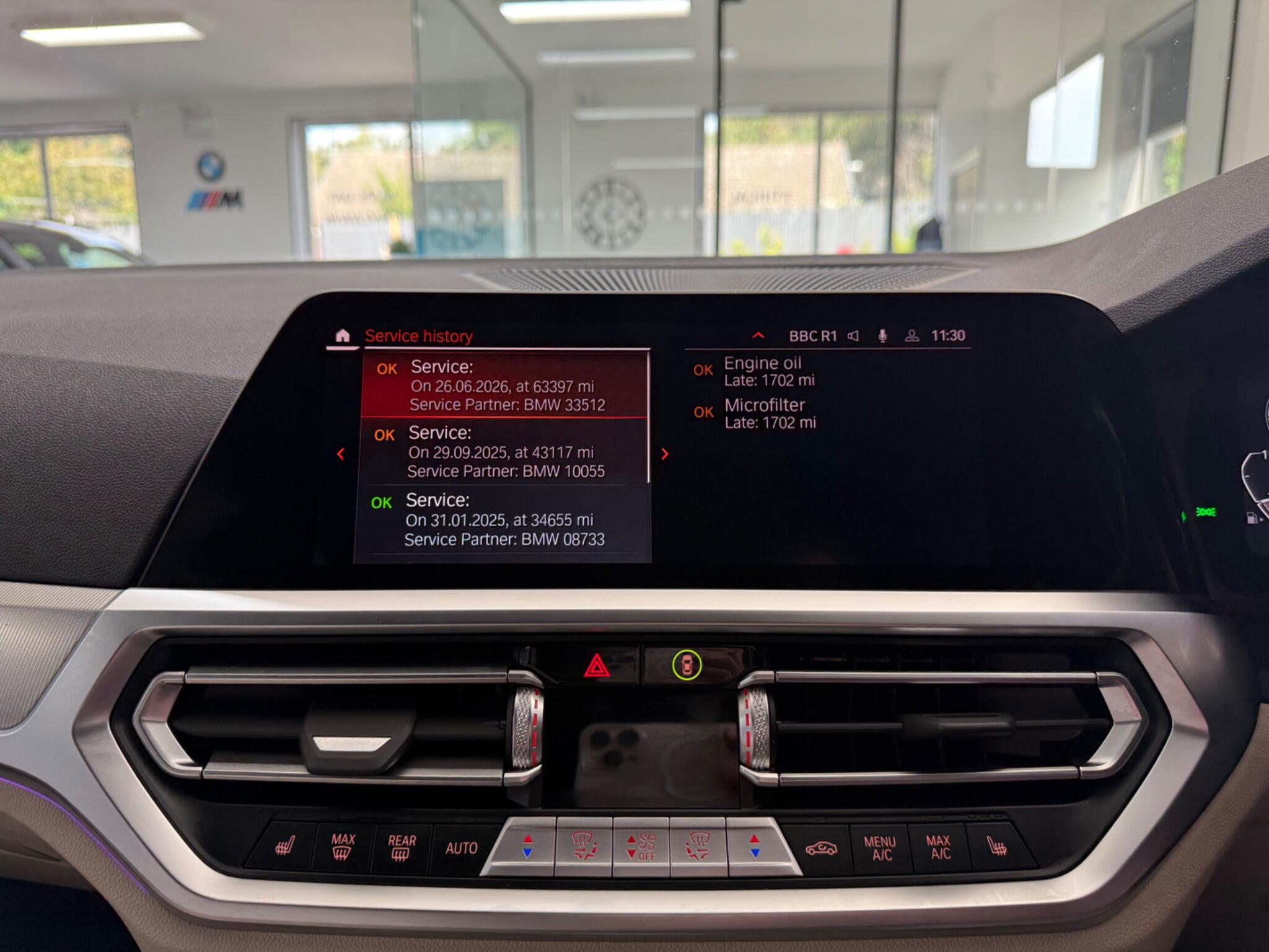 BMW 3 Series view 31