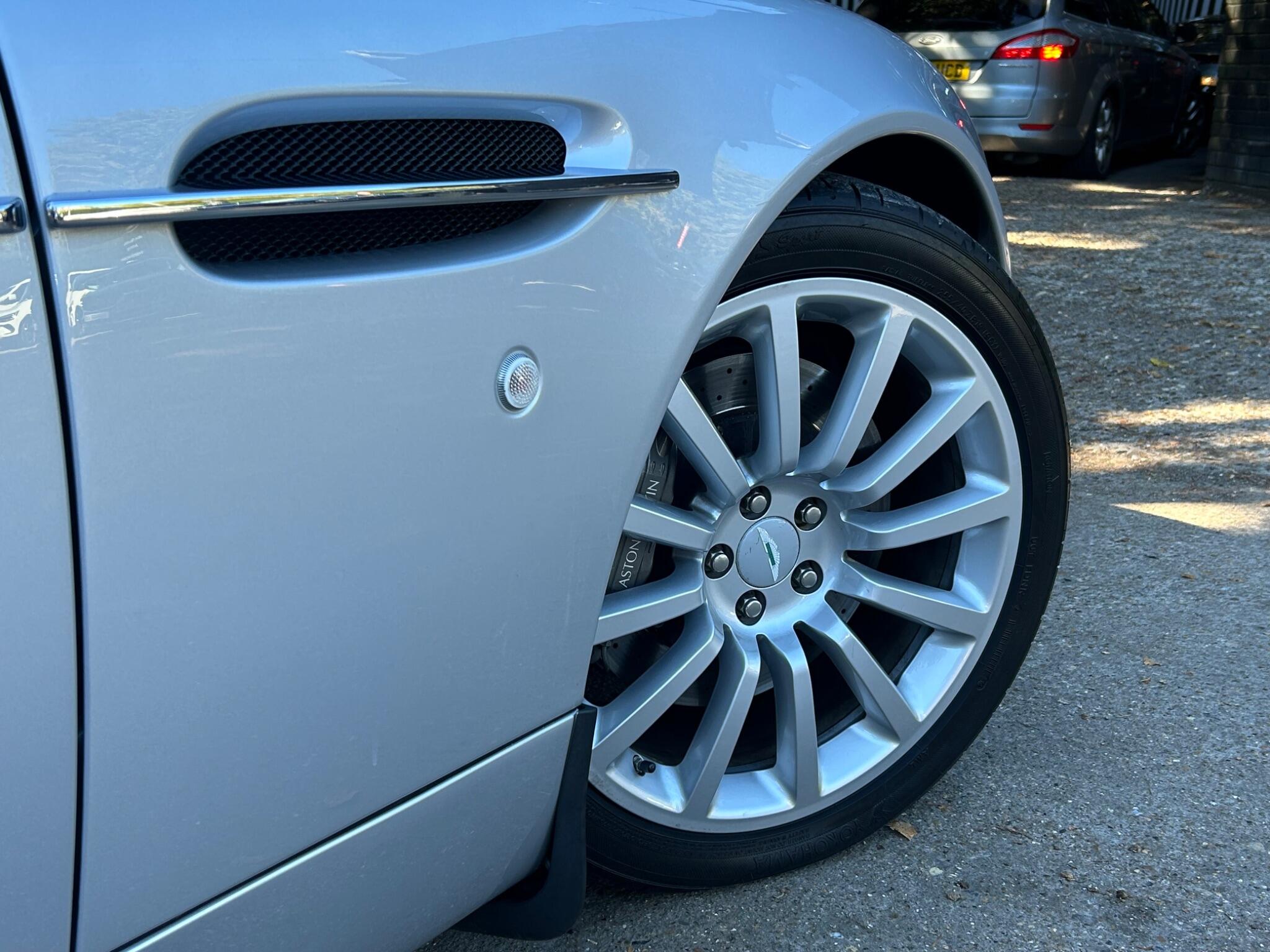 Aston Martin Vanquish view 28