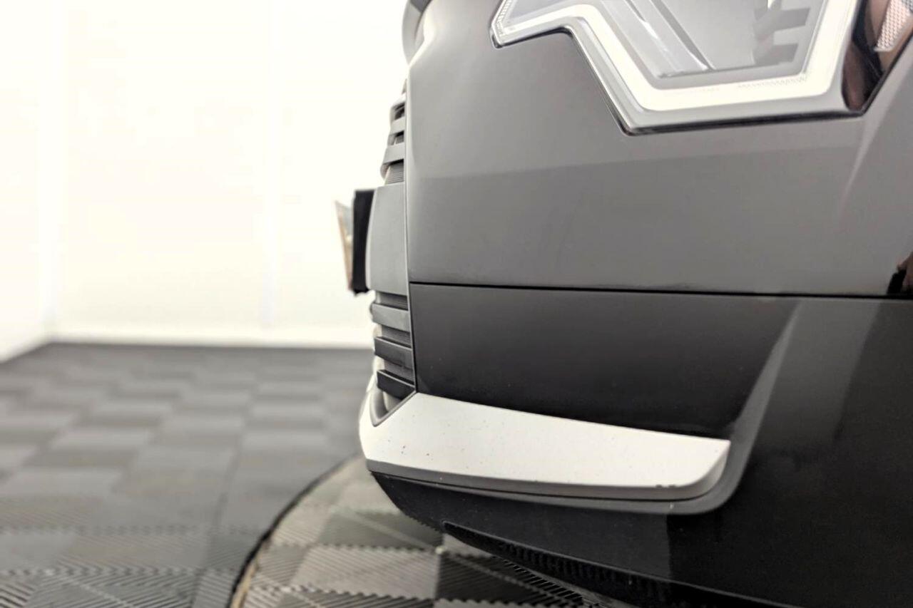 Kia Niro view 44