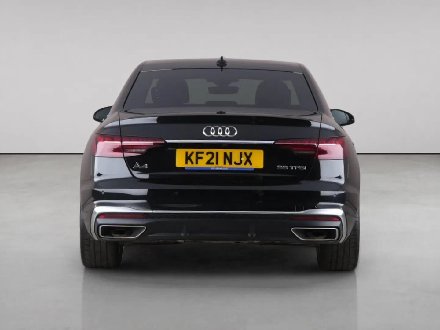 Audi A4 view 7