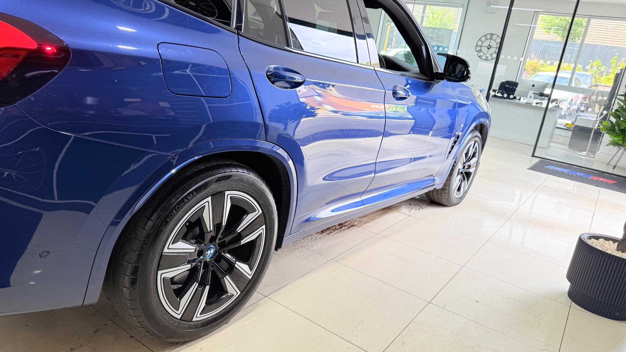 BMW Ix3 view 9