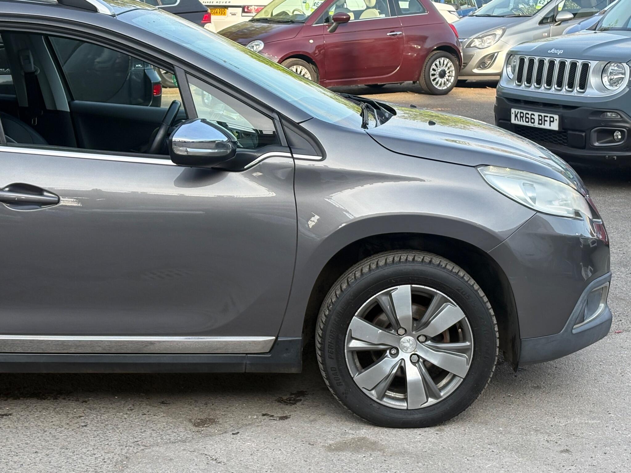 Peugeot 2008 - Image 21