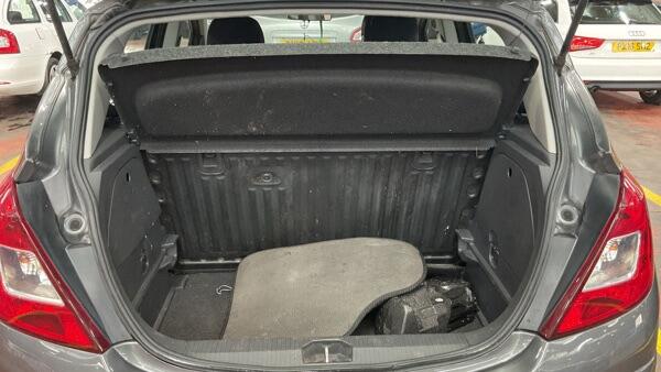 Vauxhall Corsa view 9