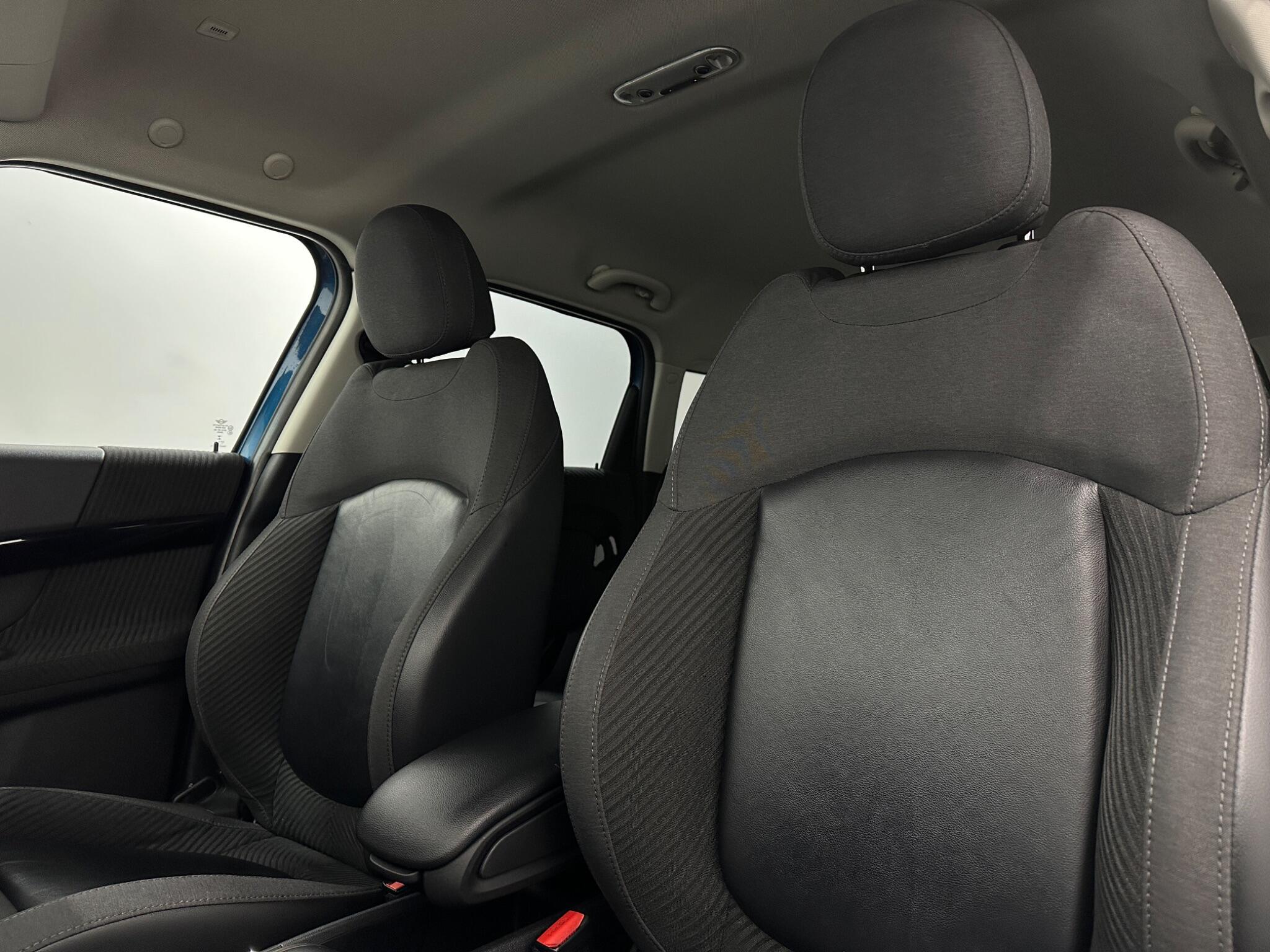 Mini Countryman view 37