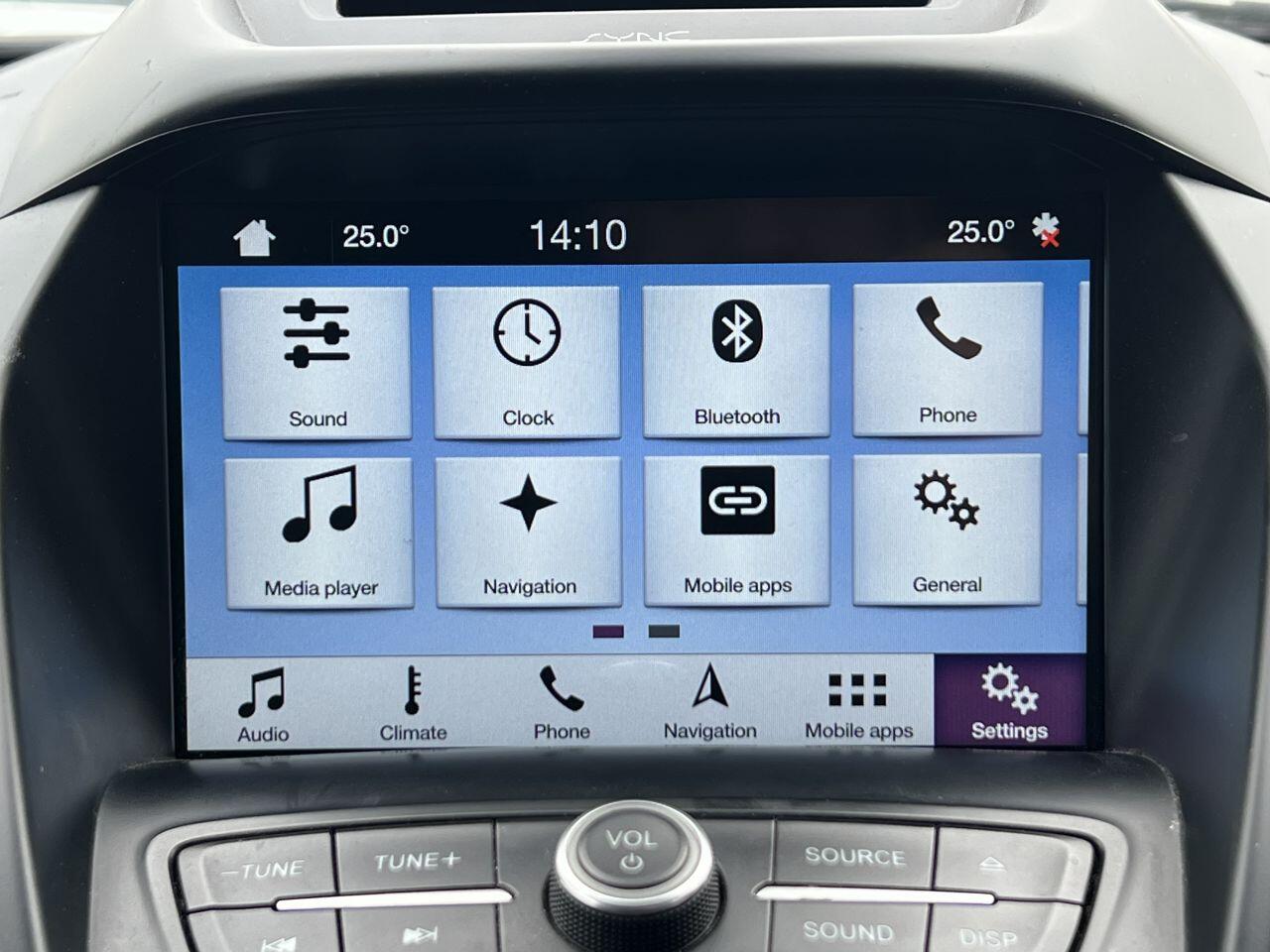 Ford Kuga view 56