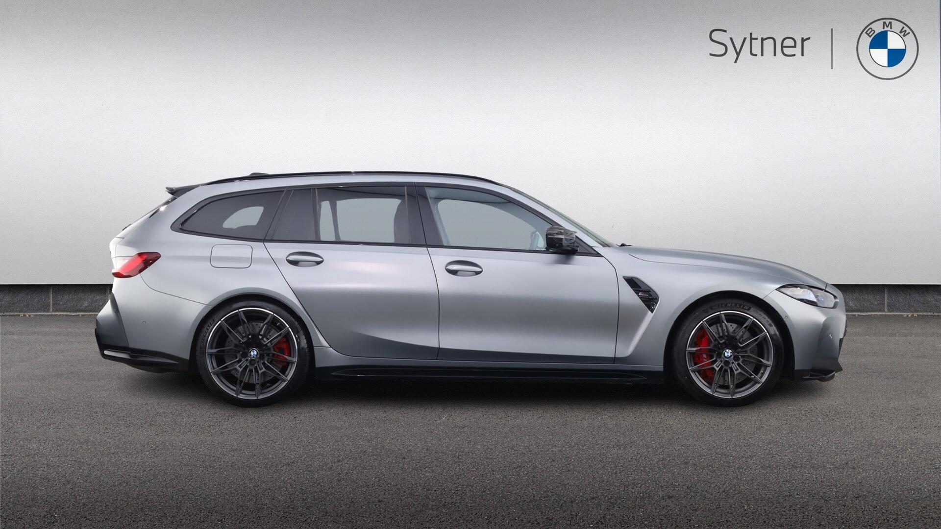 BMW M3 view 3