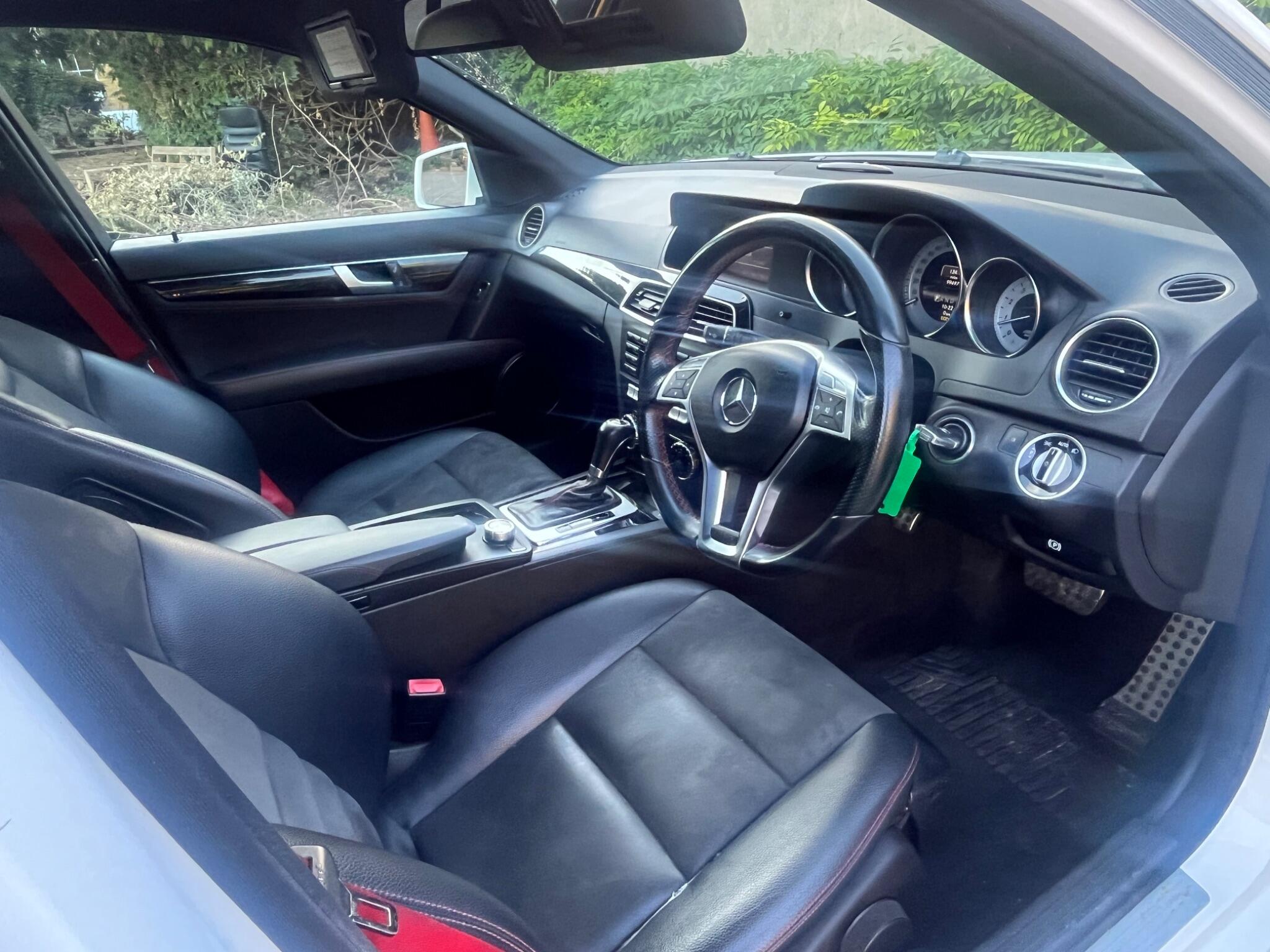 Mercedes-Benz C-Class view 20