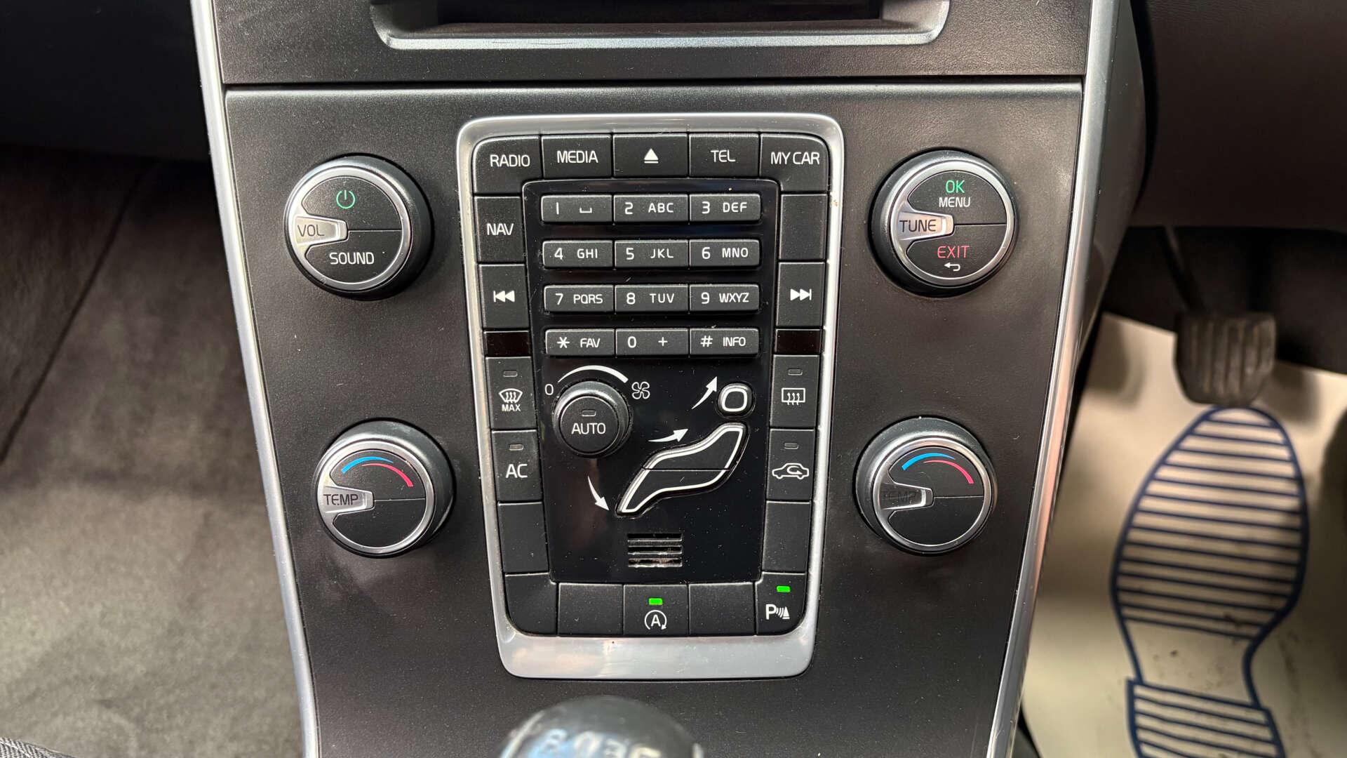 Volvo V60 view 30