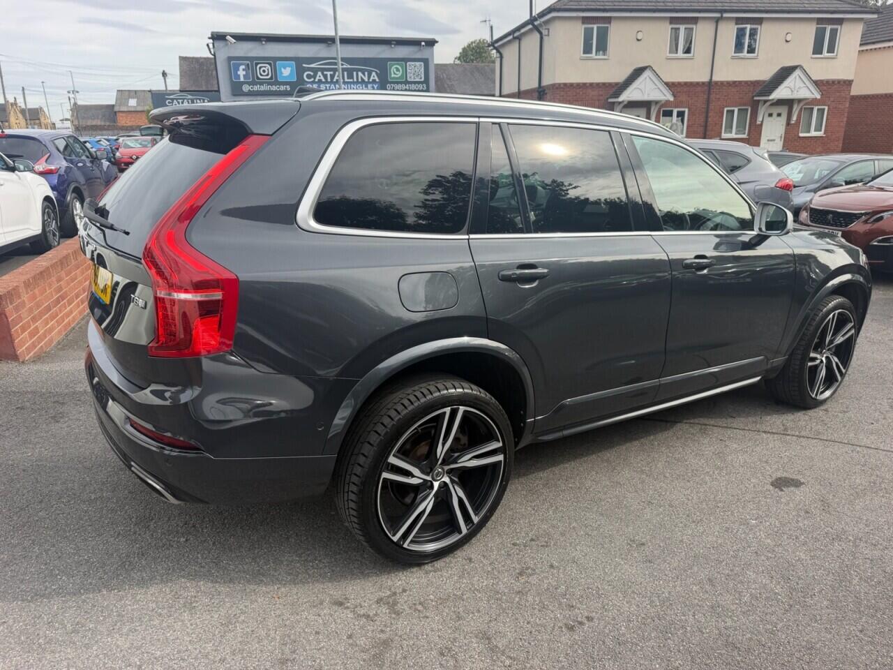 Volvo XC90 view 15