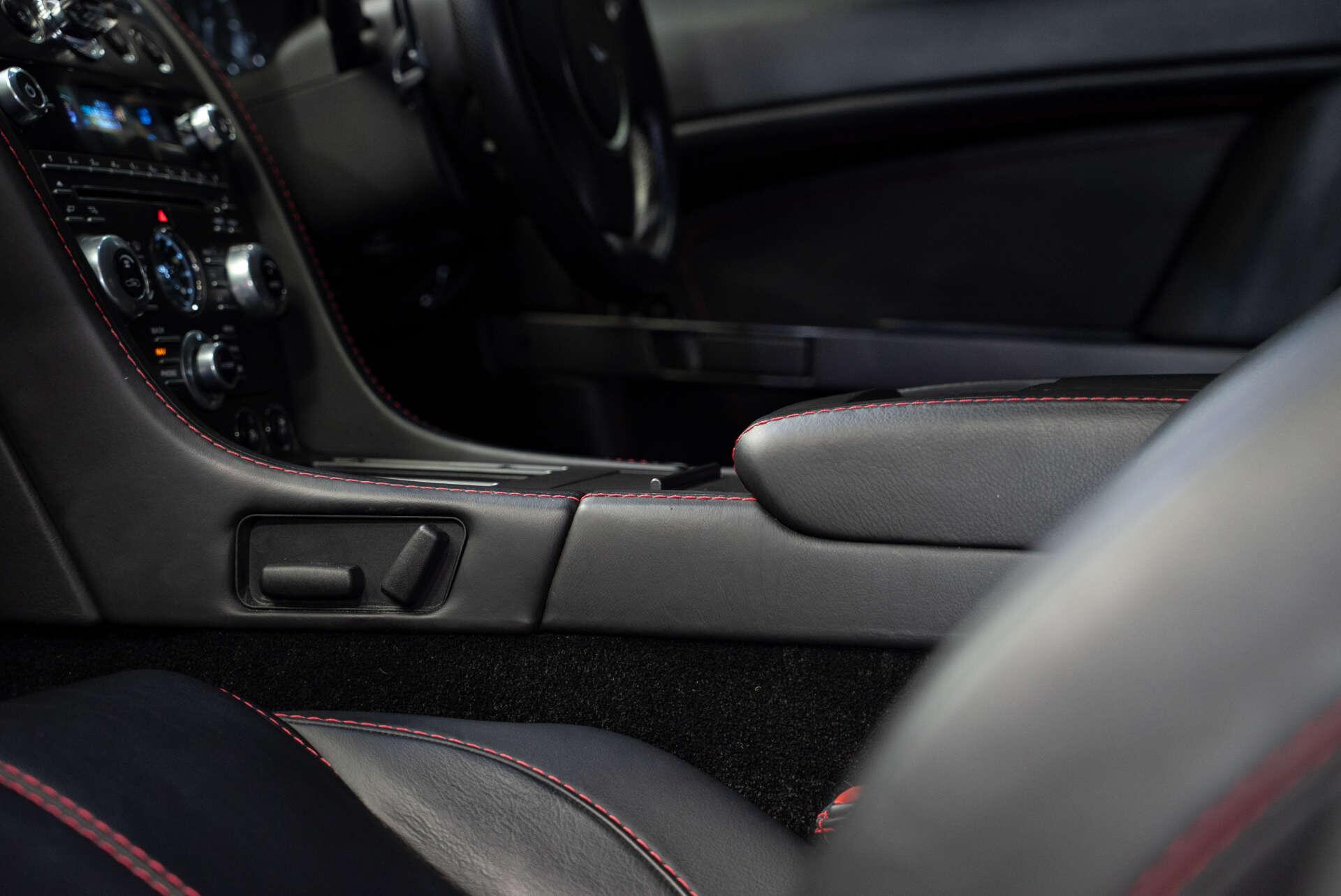 Aston Martin Vantage view 20