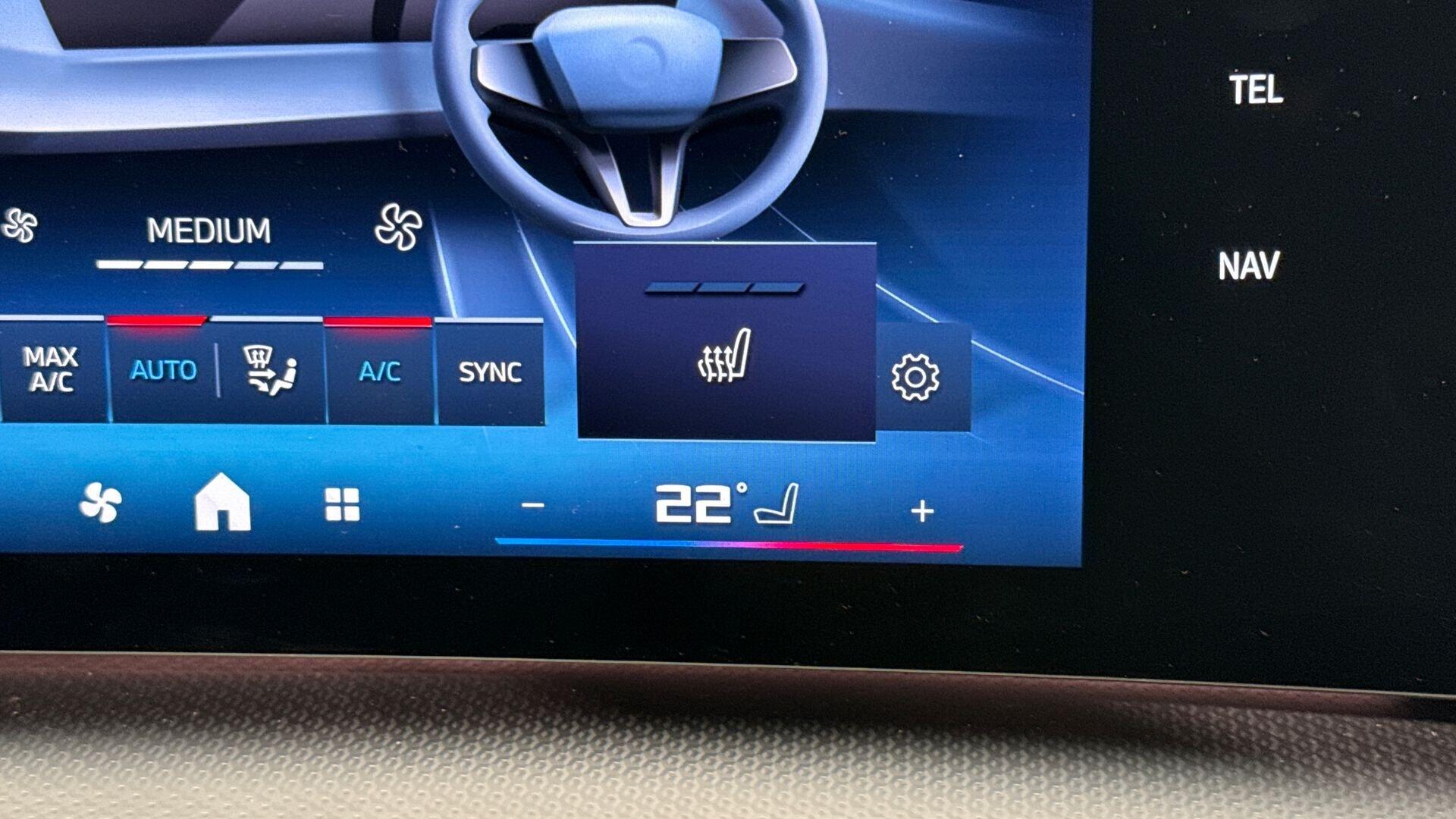 BMW X2 view 32