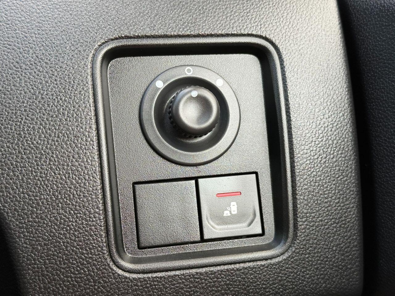 Dacia Duster view 39