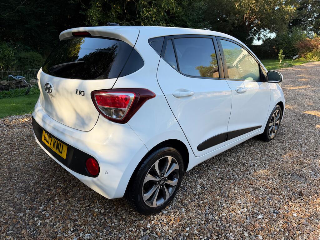 Hyundai I10 view 7