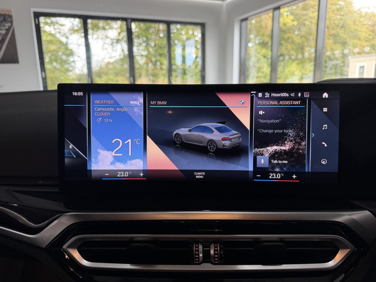 BMW 2 Series view 24