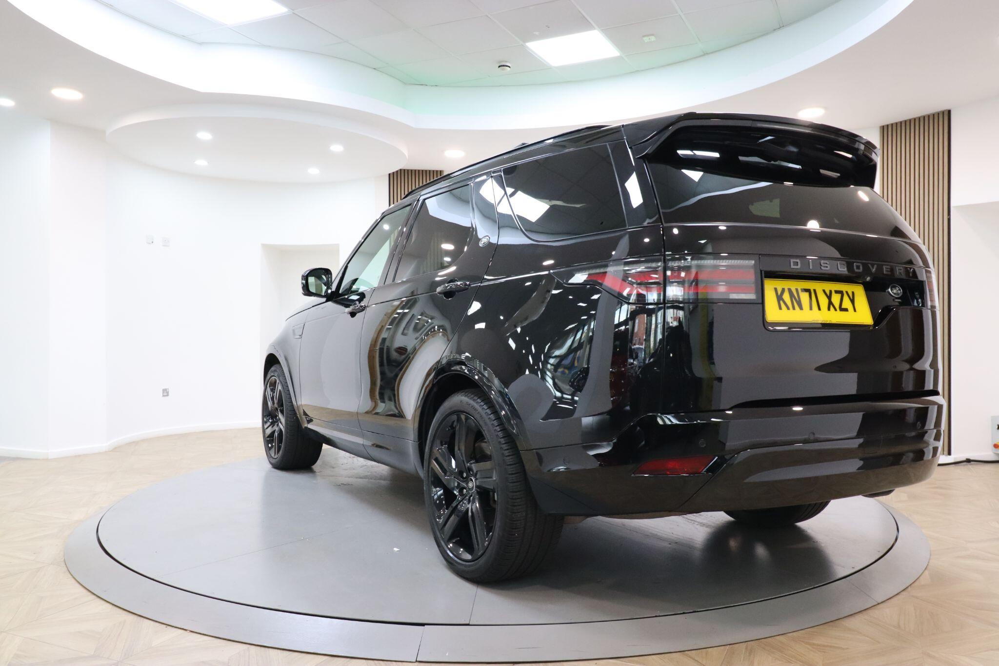 Land Rover Discovery 3 view 8
