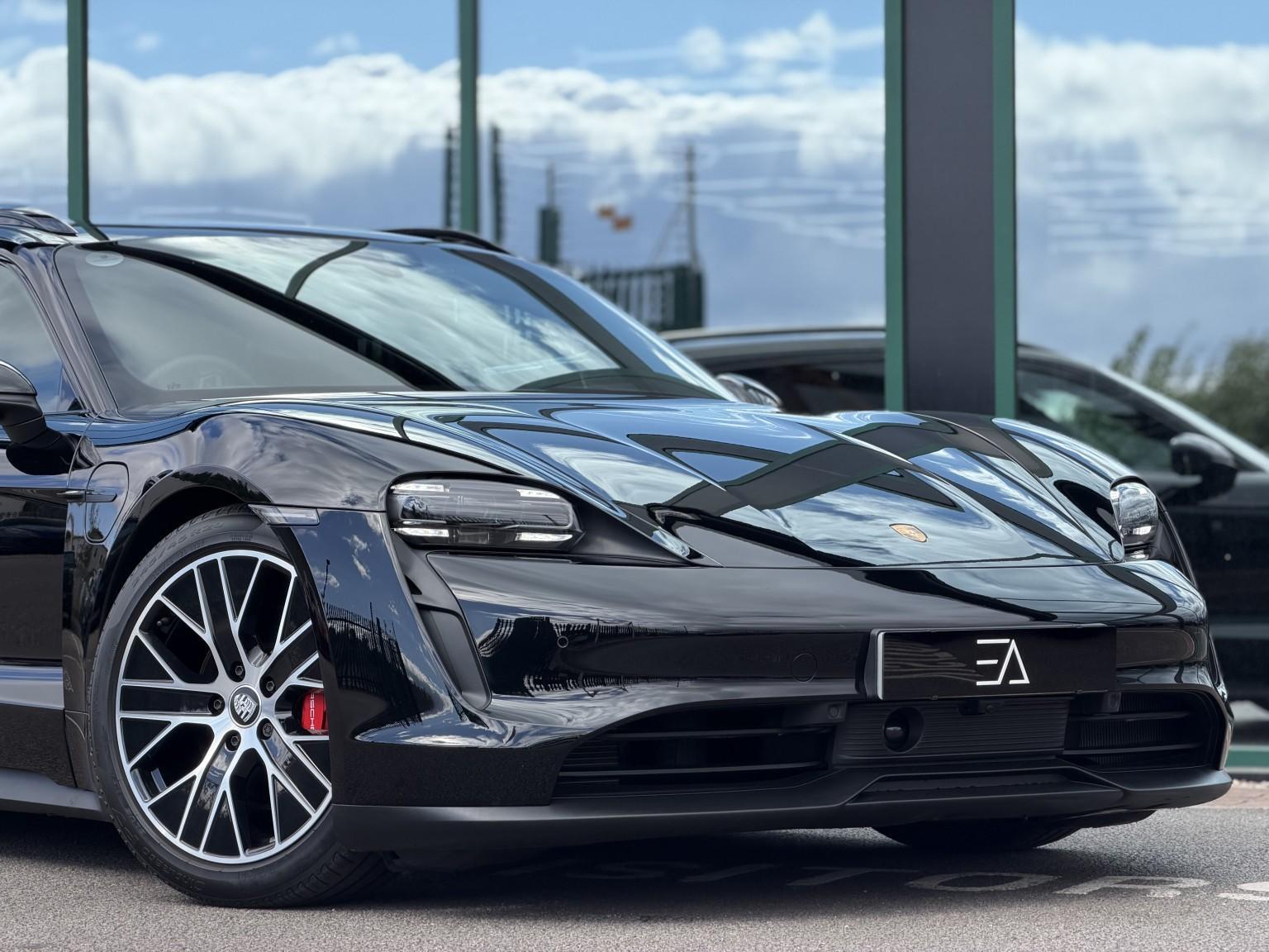 Porsche Taycan view 9
