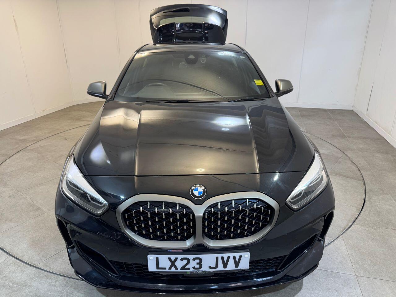 BMW 1 Series view 36