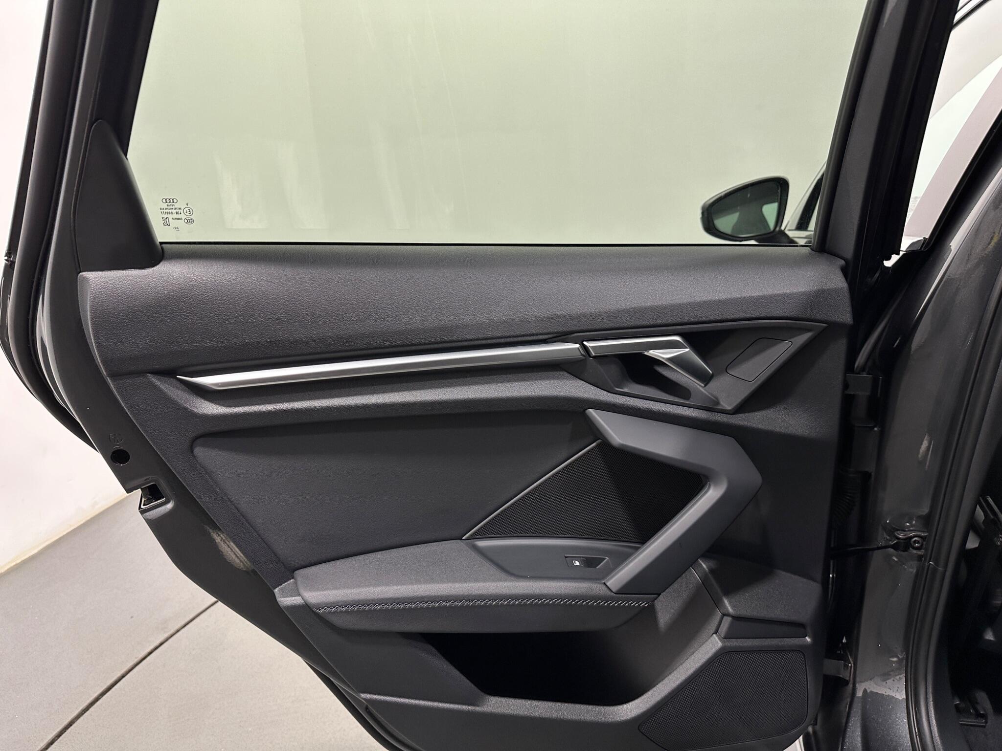 Audi A3 view 38