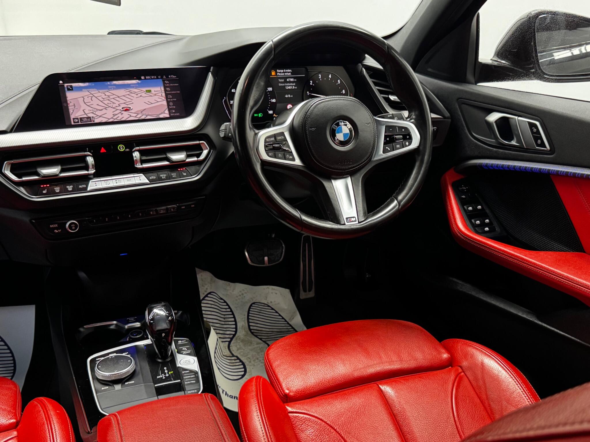 BMW 1 Series view 18