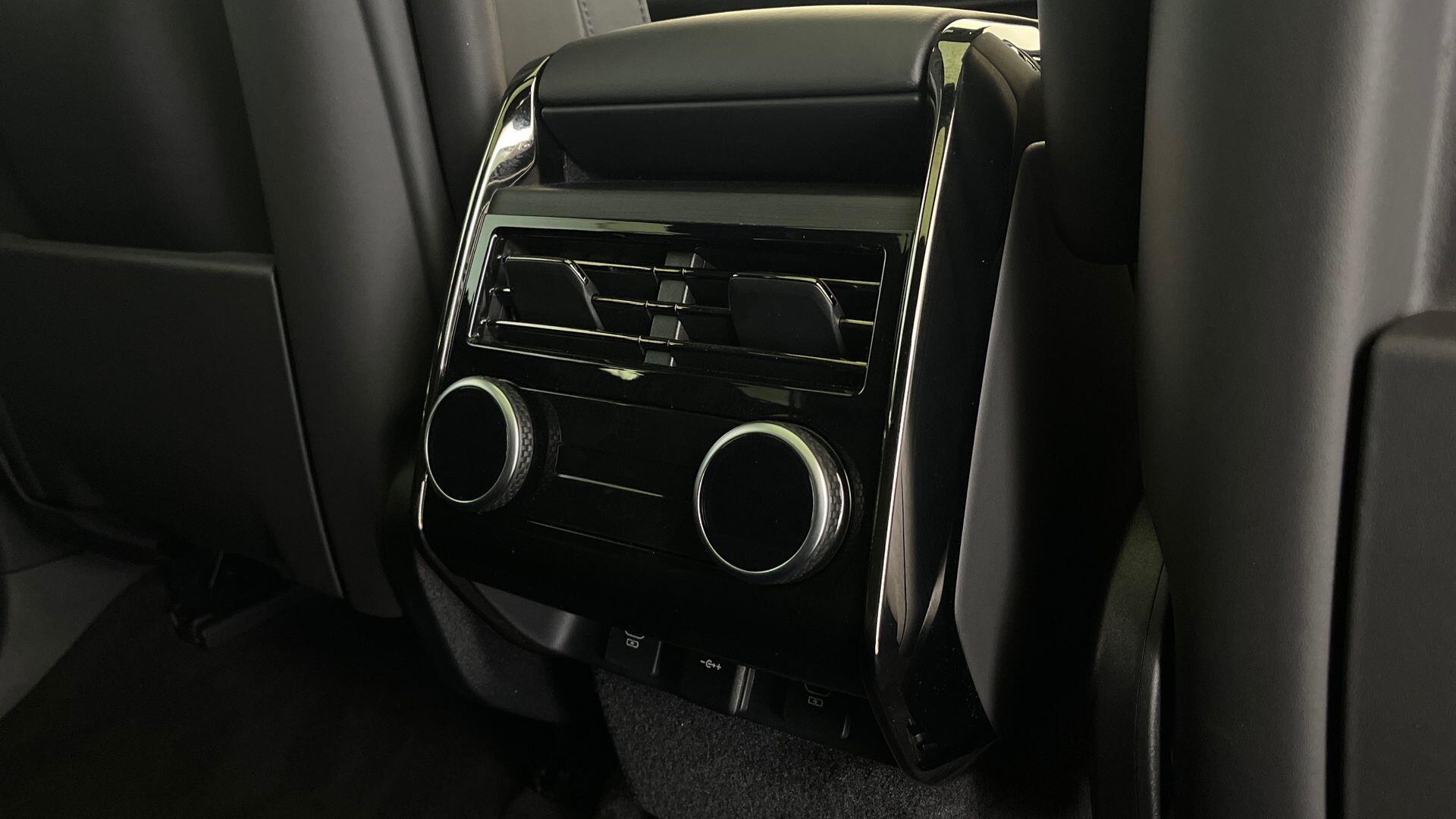 Land Rover Range Rover Sport view 18