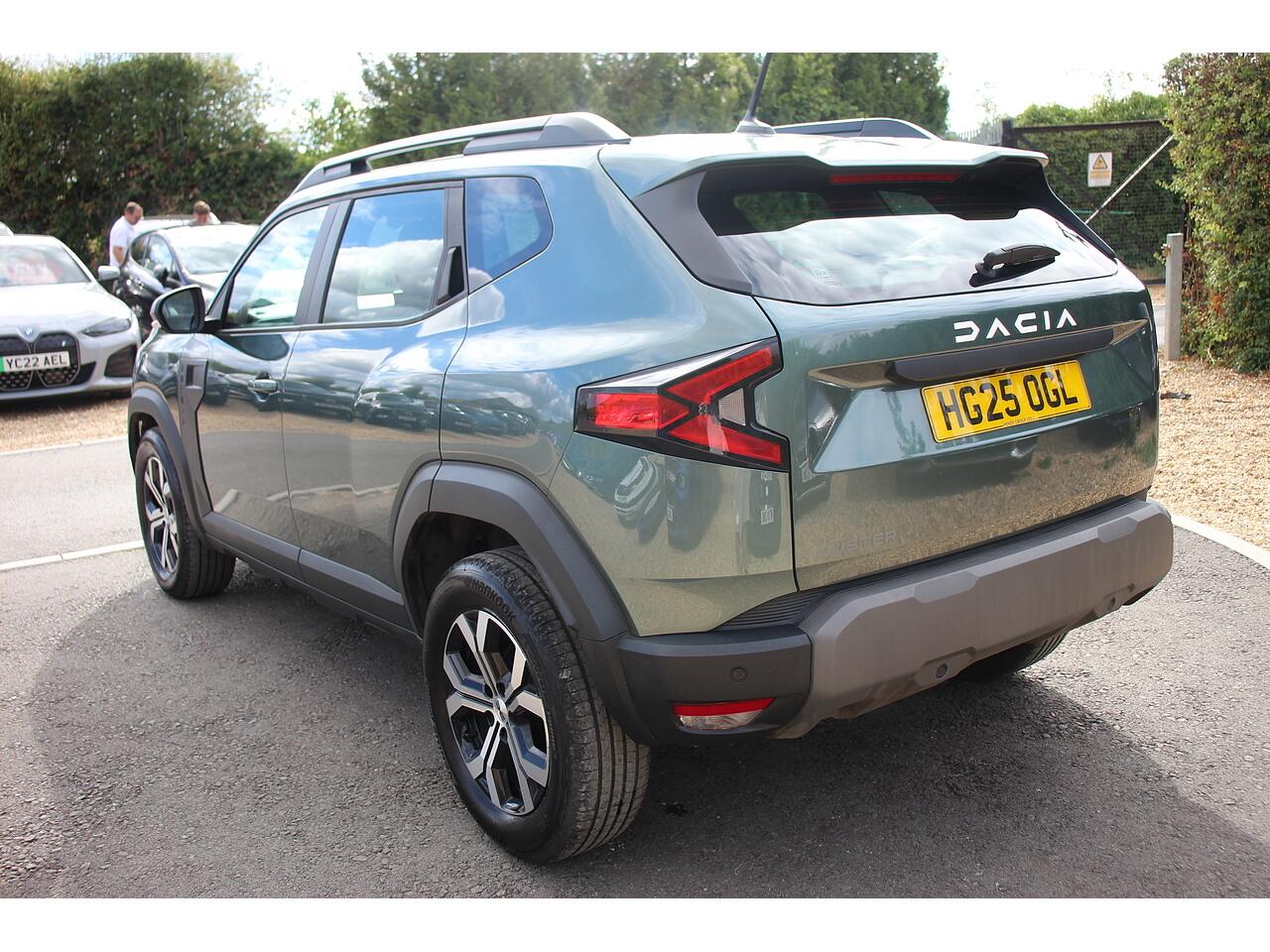Dacia Duster view 9