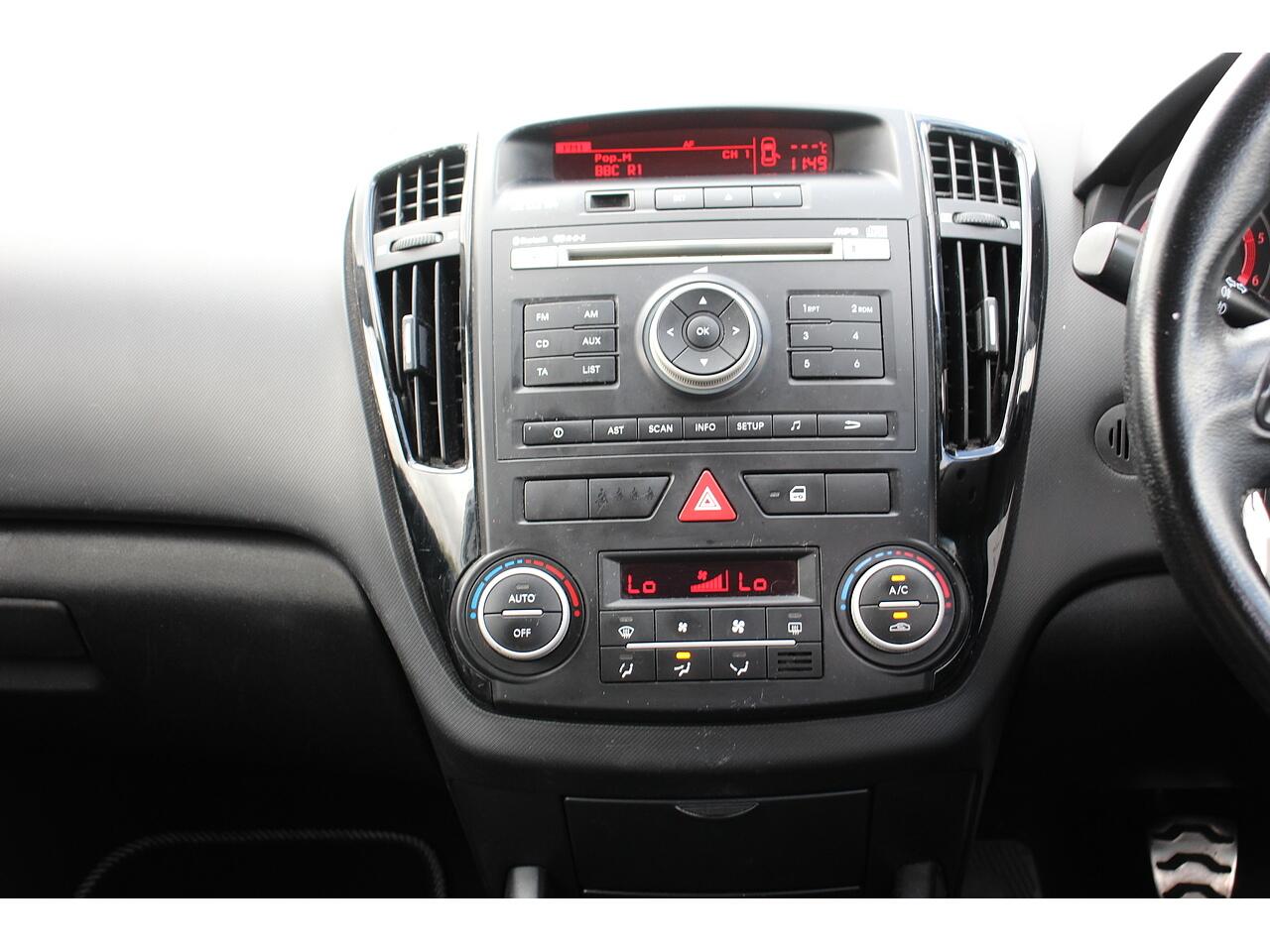 Kia Ceed view 17