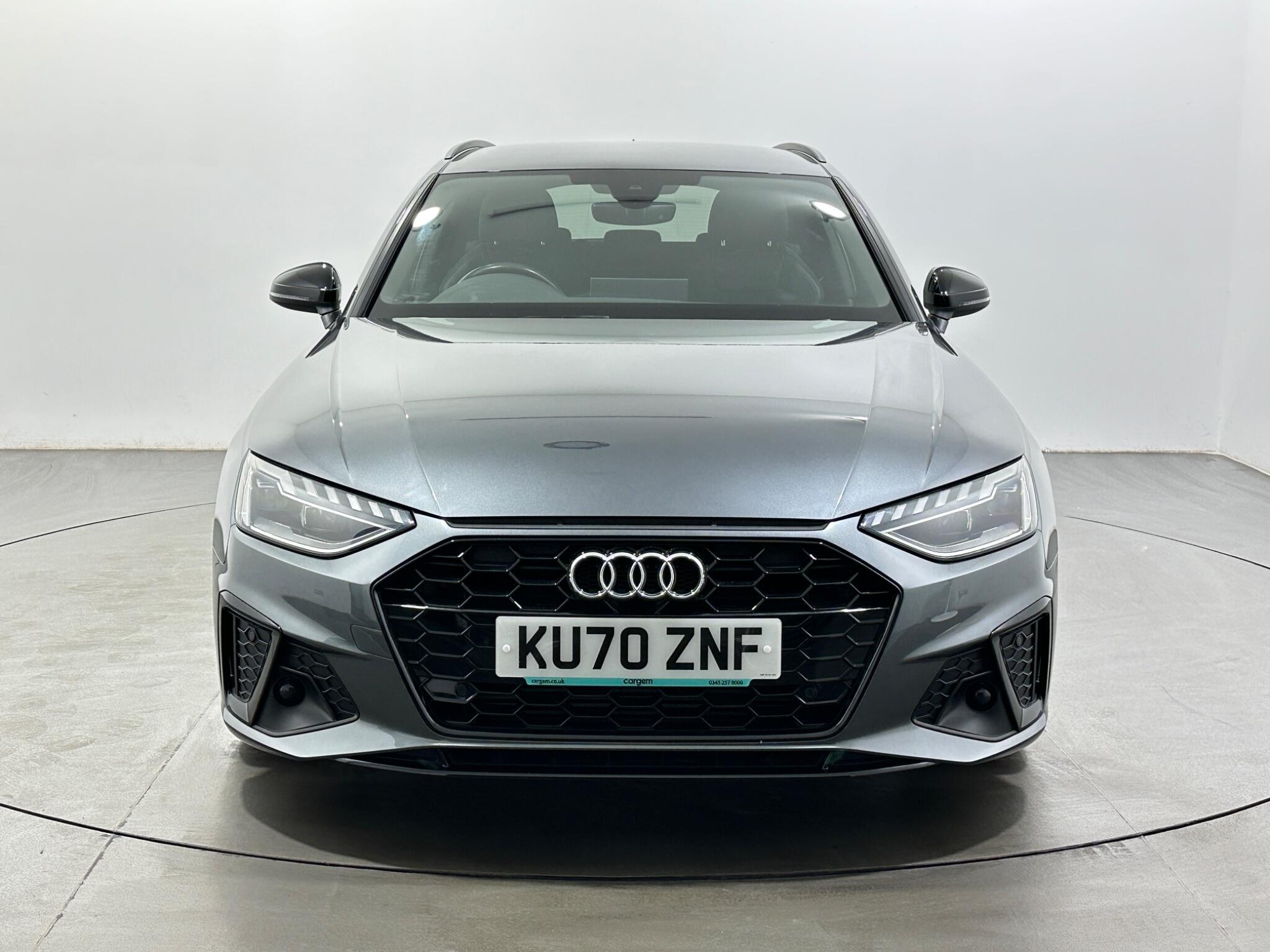 Audi A4 view 3