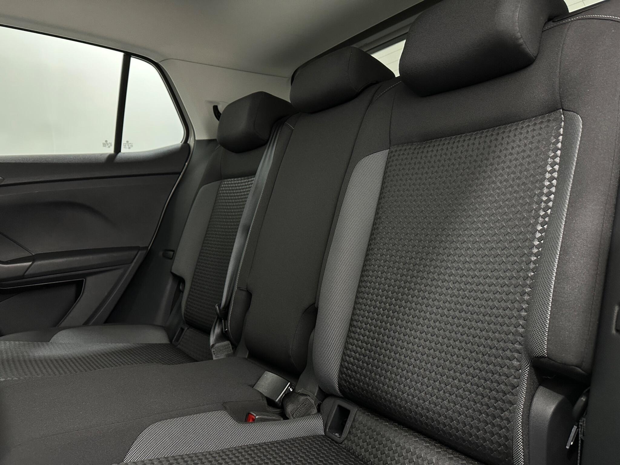 Volkswagen T-Cross view 39