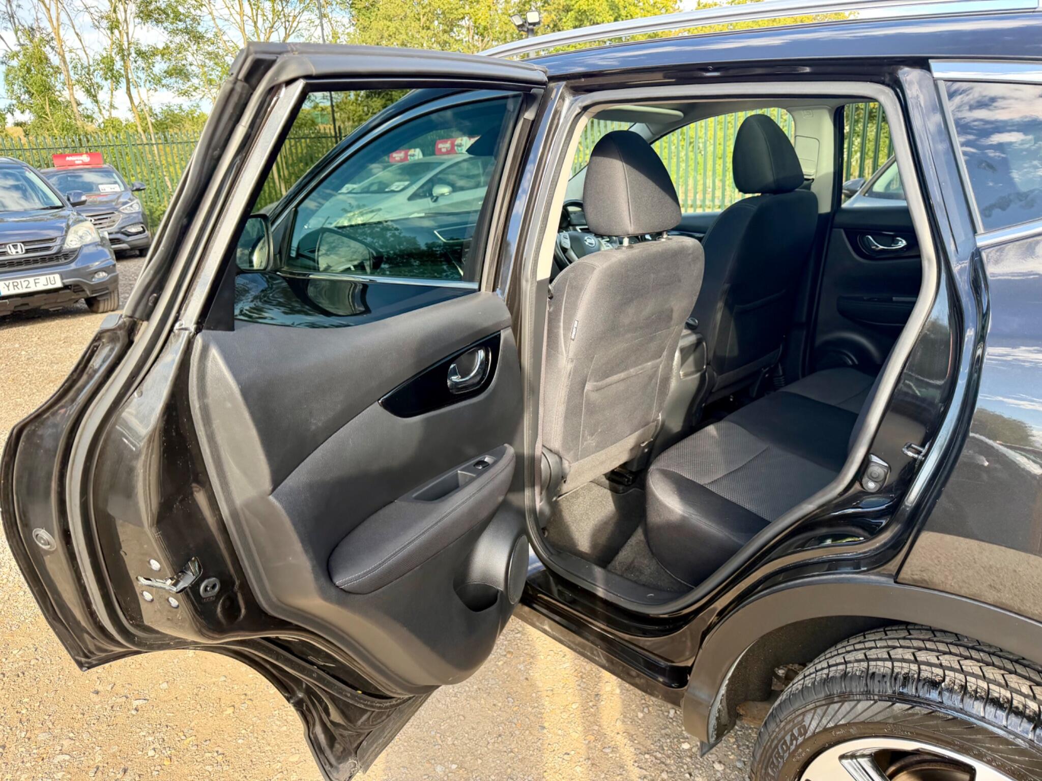 Nissan Qashqai view 34