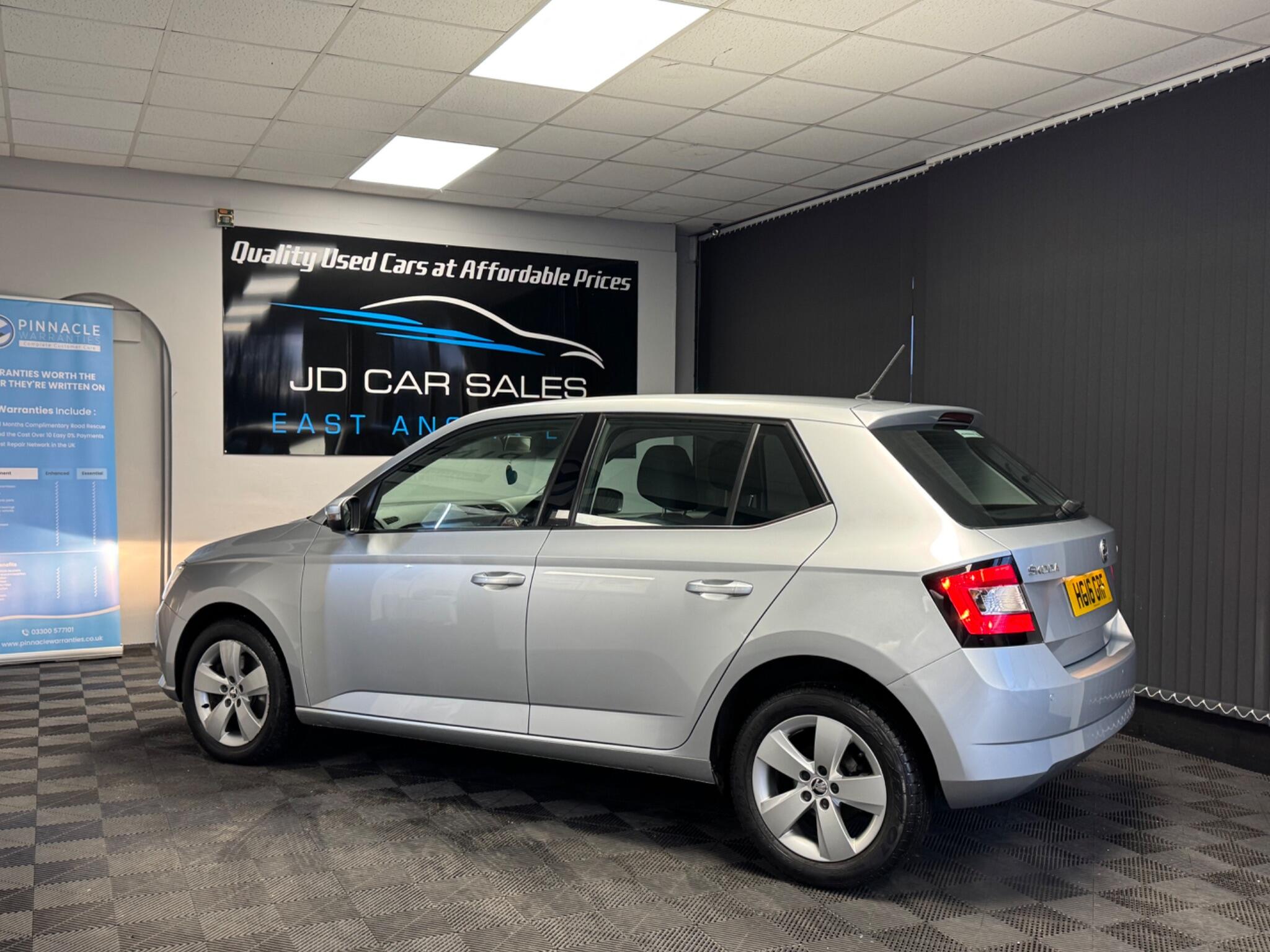 2016 Skoda Fabia 1.2 TSI SE Euro 6 (s/s) 5dr • 33,000 miles image 8