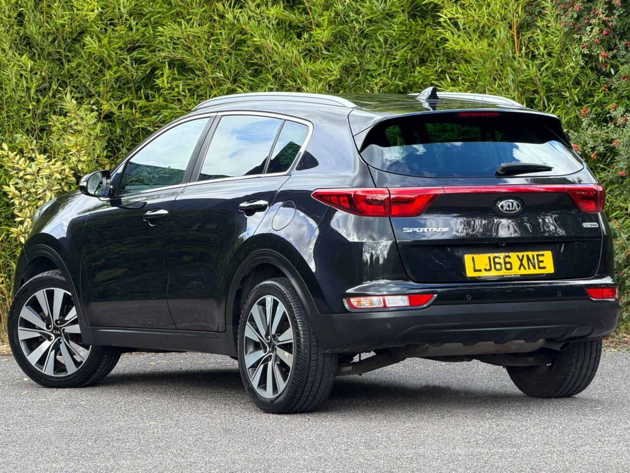 Kia Sportage view 2