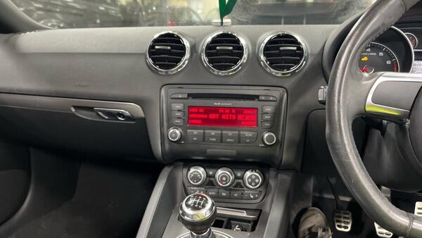 Audi TT view 10