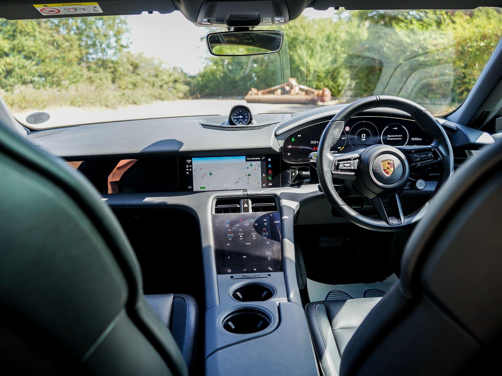 Porsche Taycan view 17