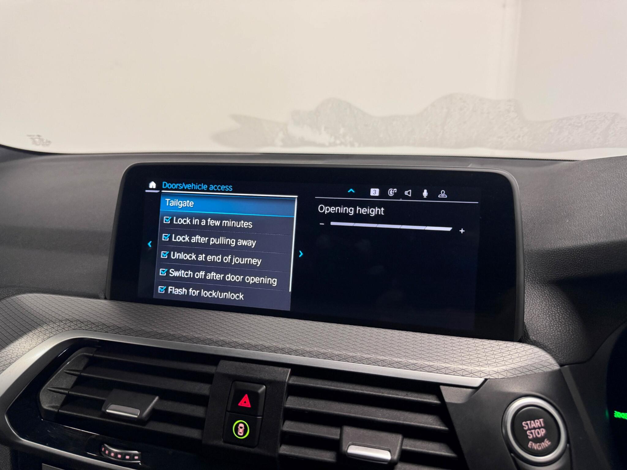 BMW X4 view 65