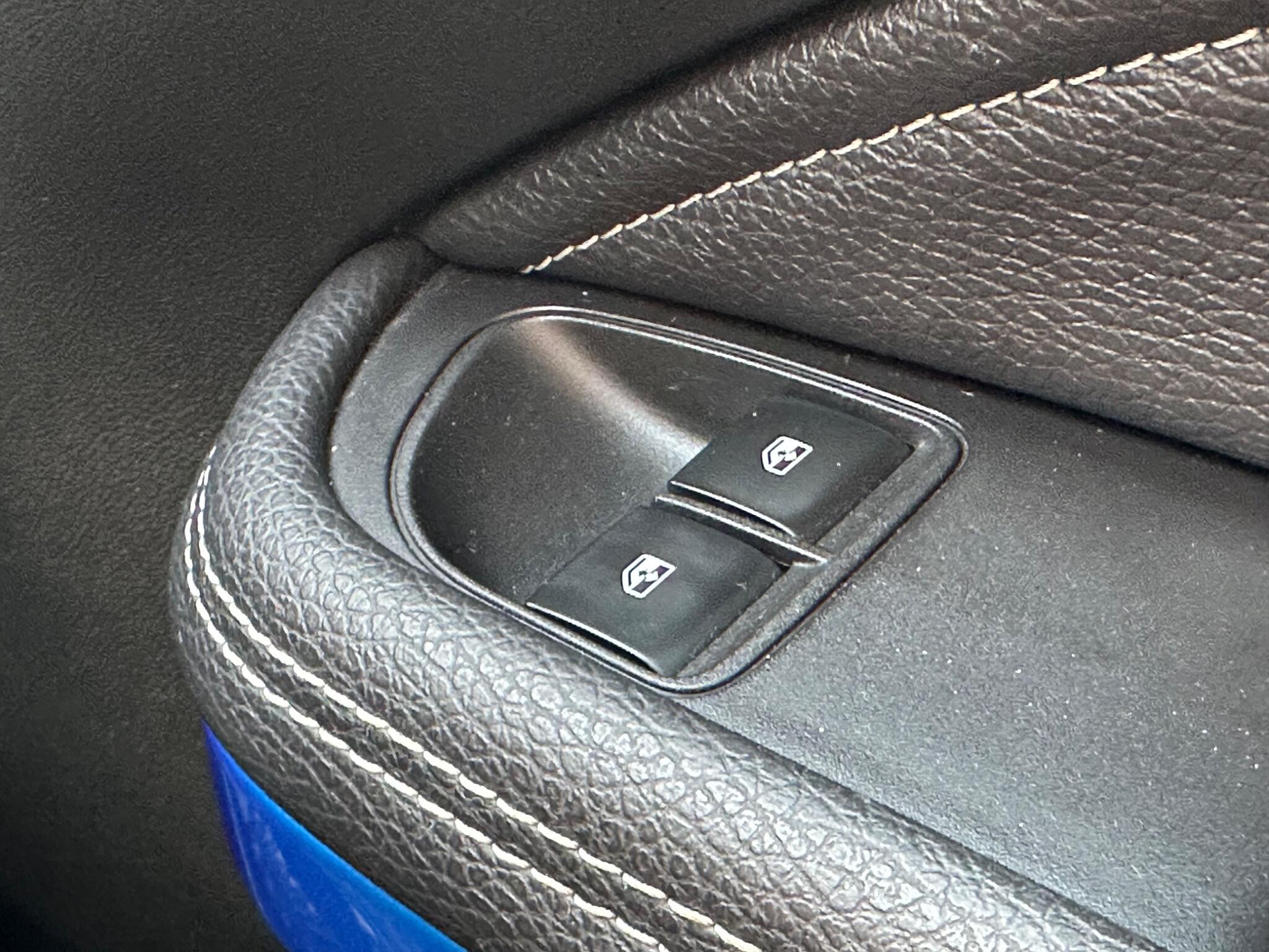 Vauxhall Adam view 19