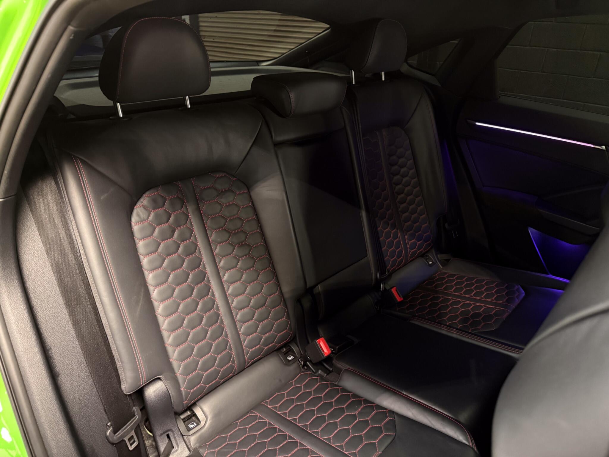 Audi RS Q3 view 31