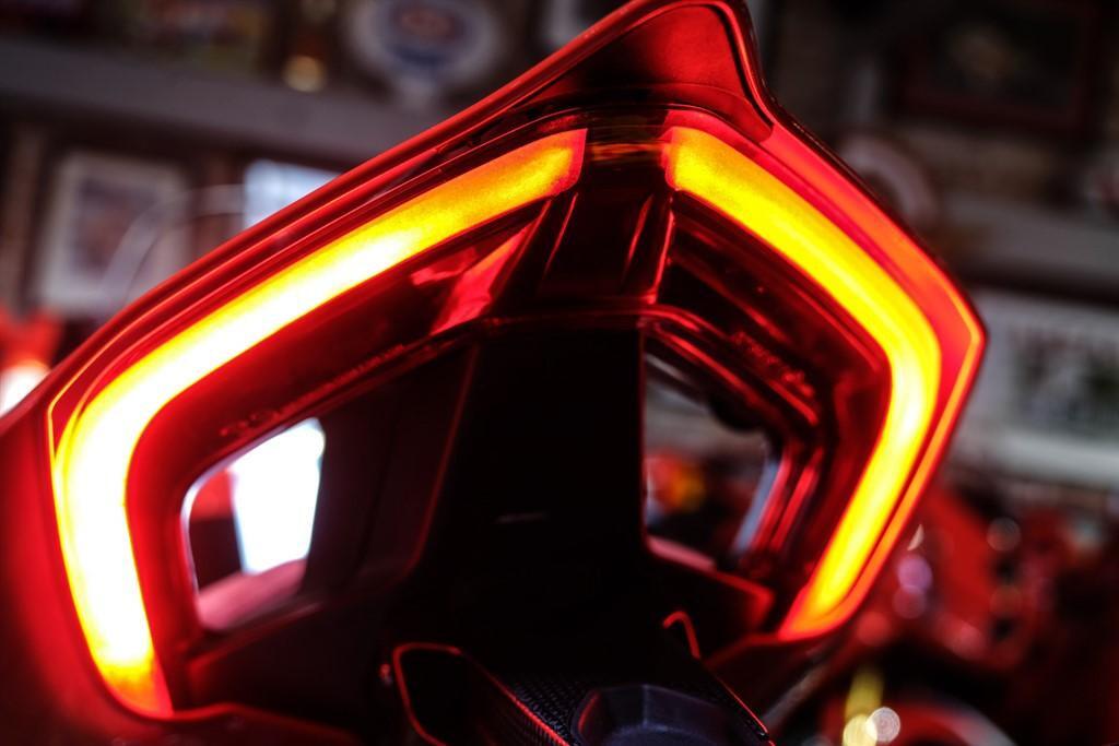 Ducati Panigale V4R view 27