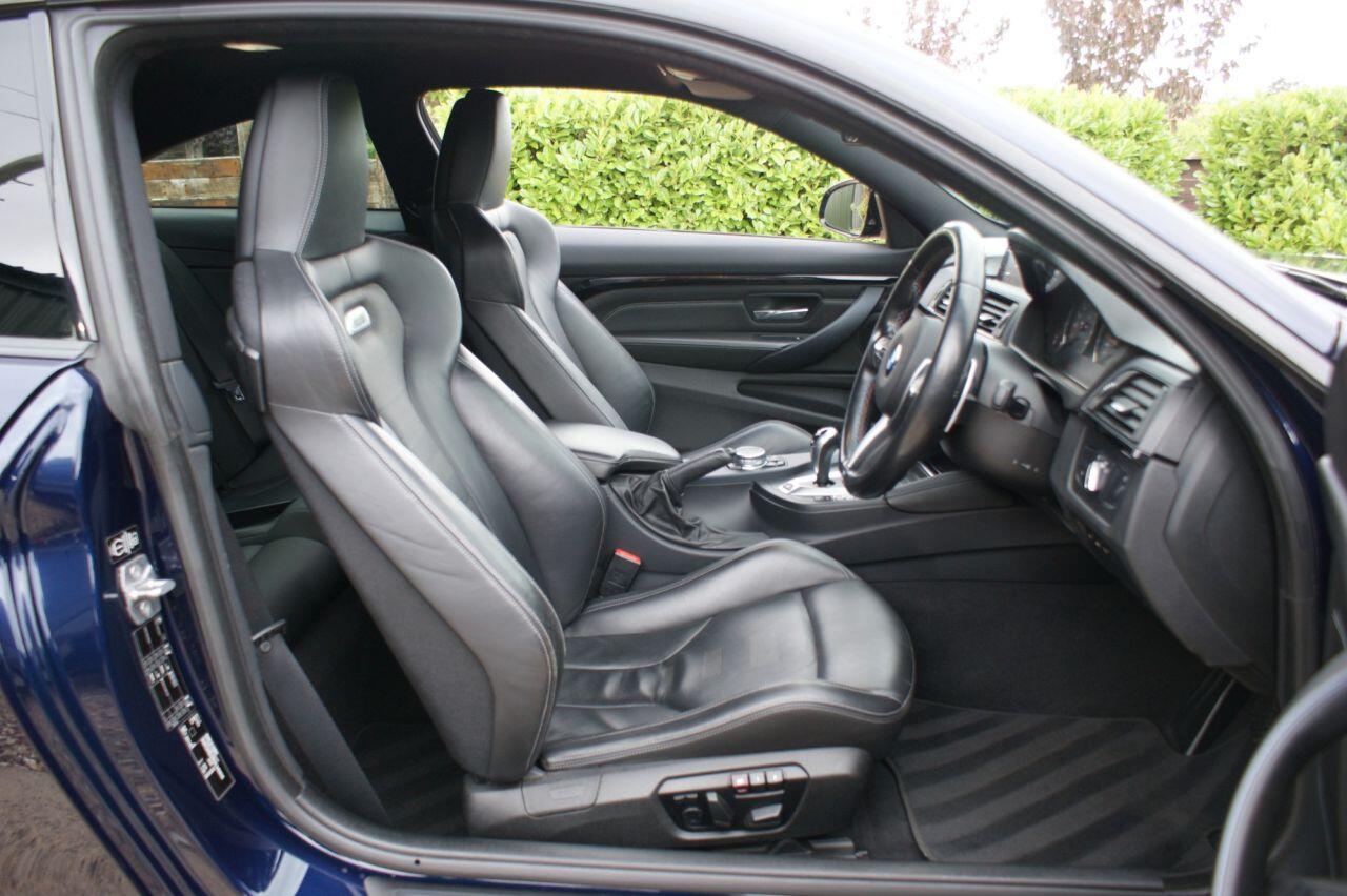 BMW M4 view 64