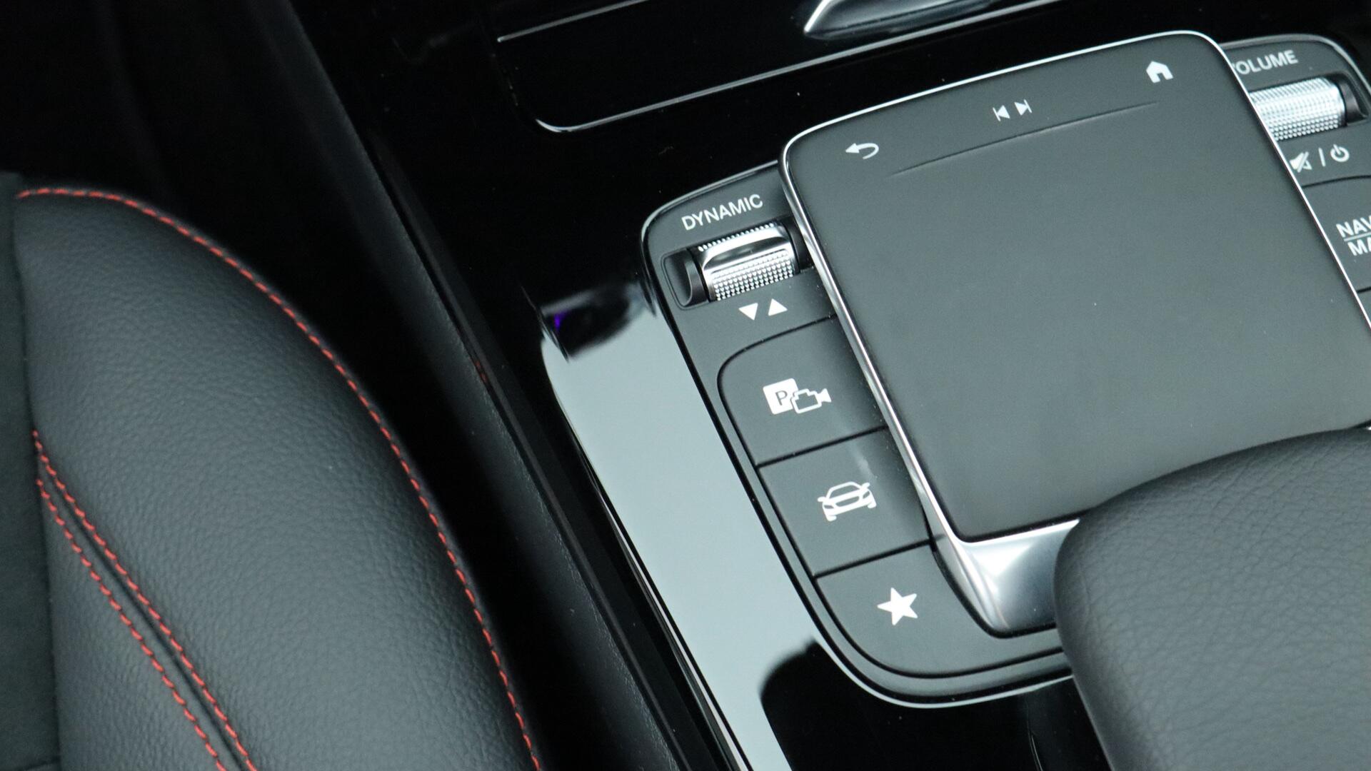 Mercedes-Benz A-Class view 35