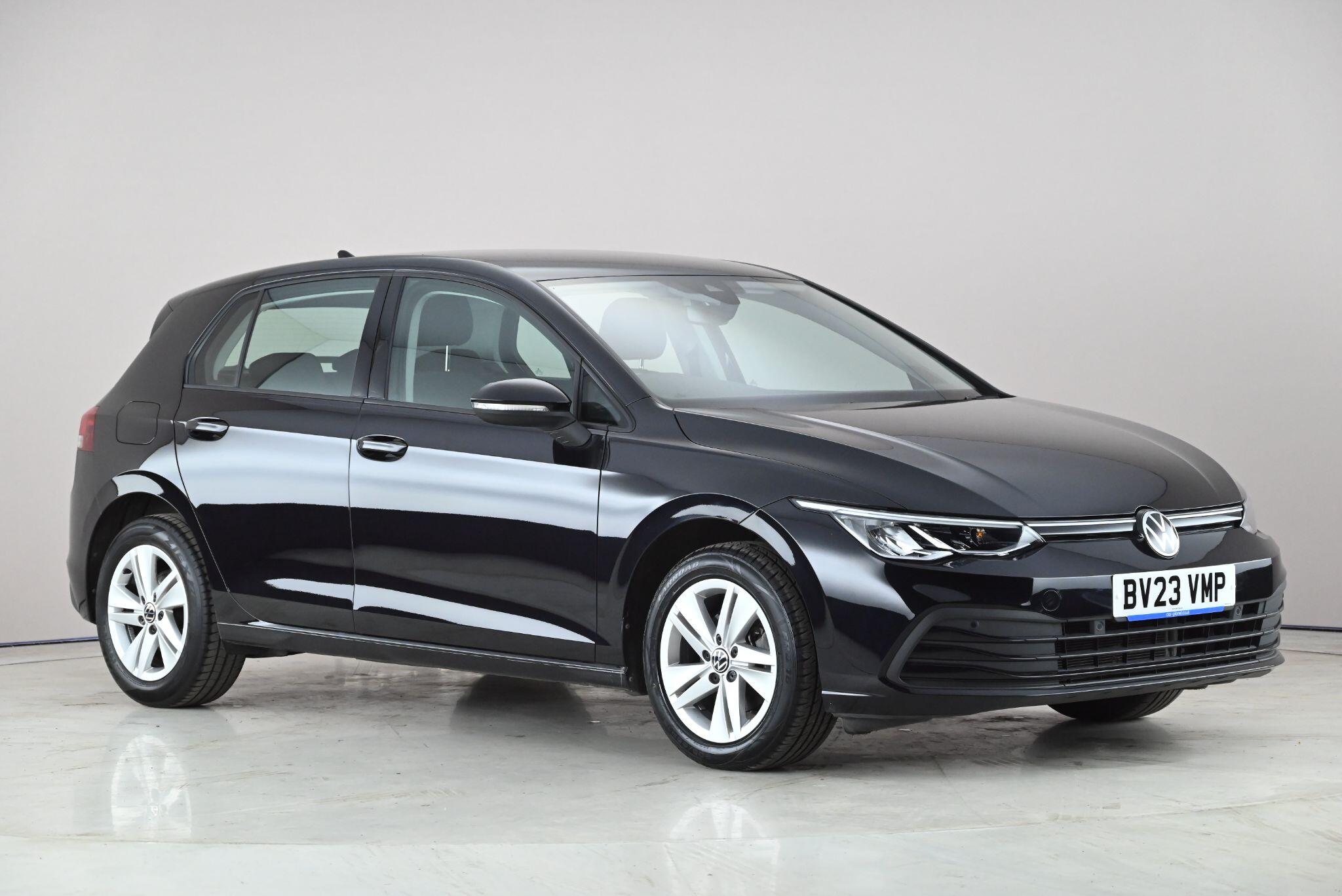 2023 Volkswagen Golf 1.5 TSI Life (130ps) Hatchback