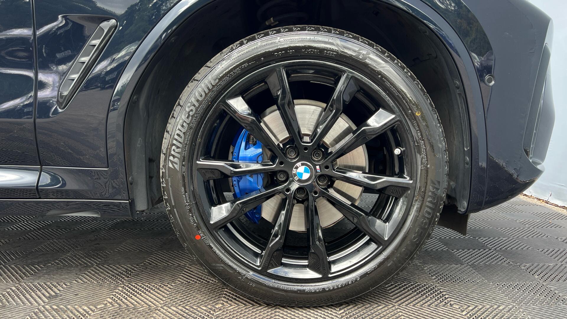 BMW X3 view 14