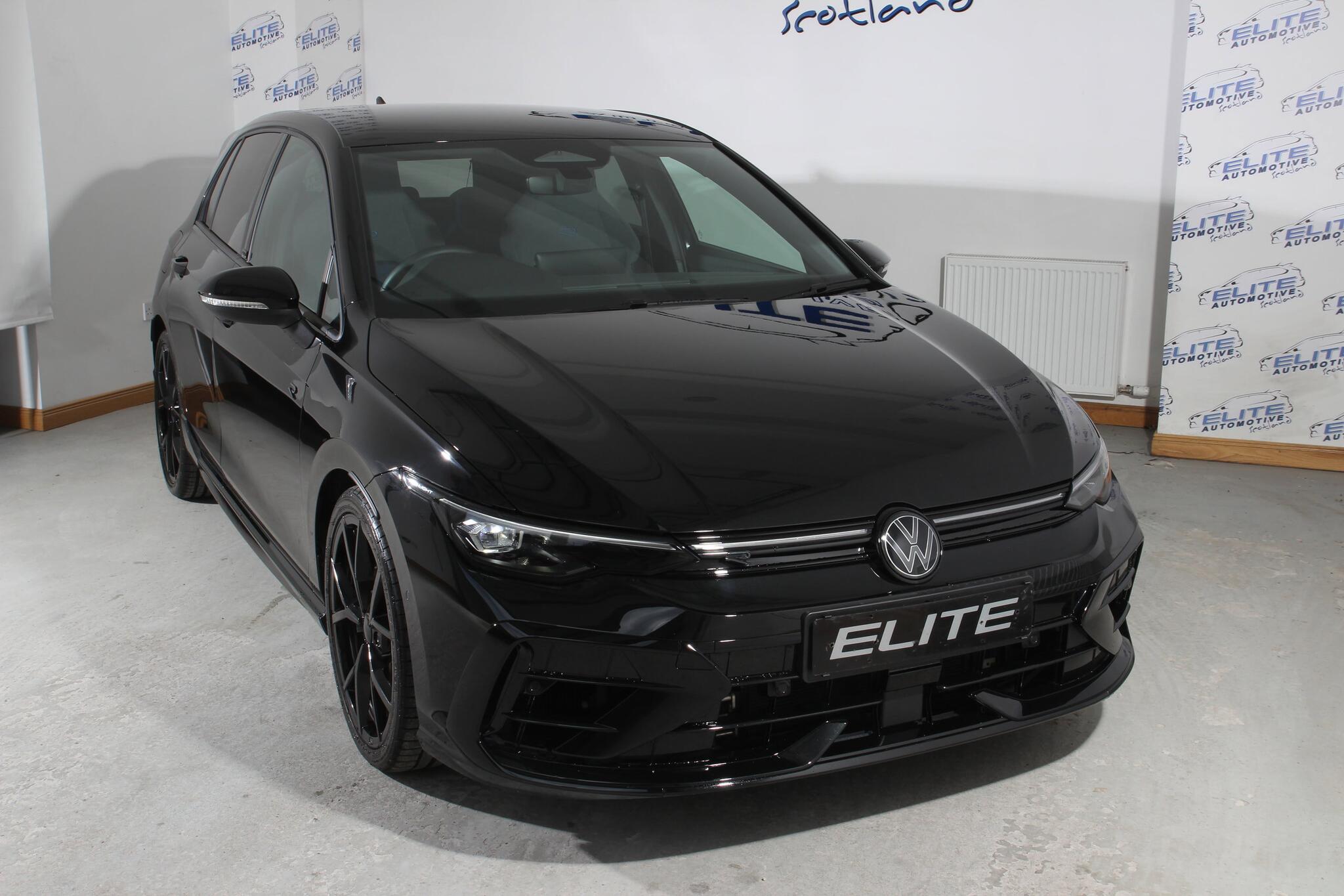 Volkswagen Golf view 5