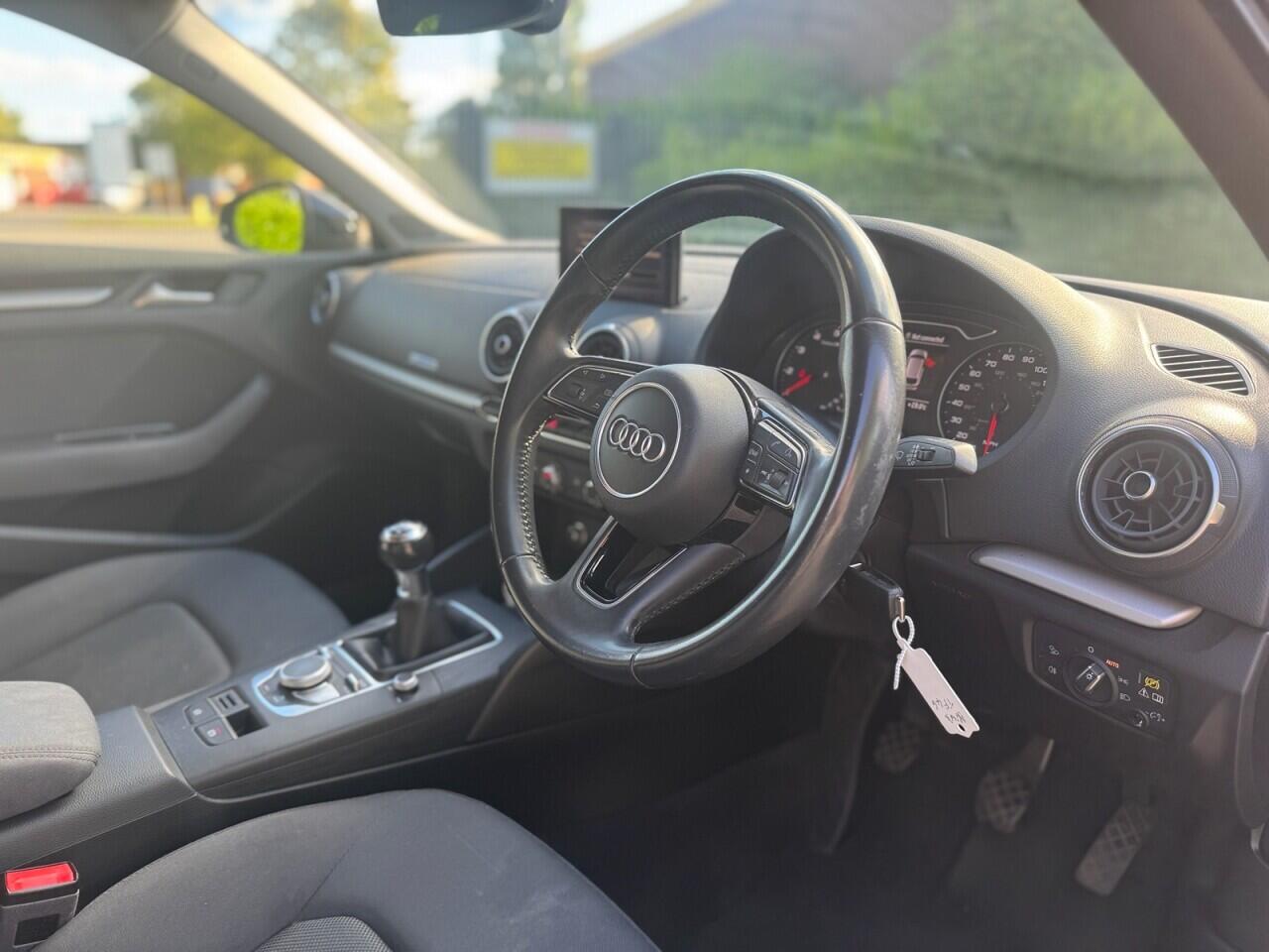 Audi A3 view 9