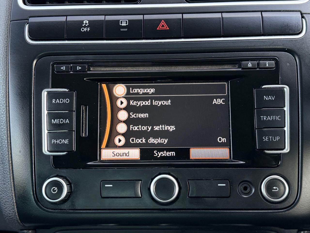 Volkswagen Polo view 40