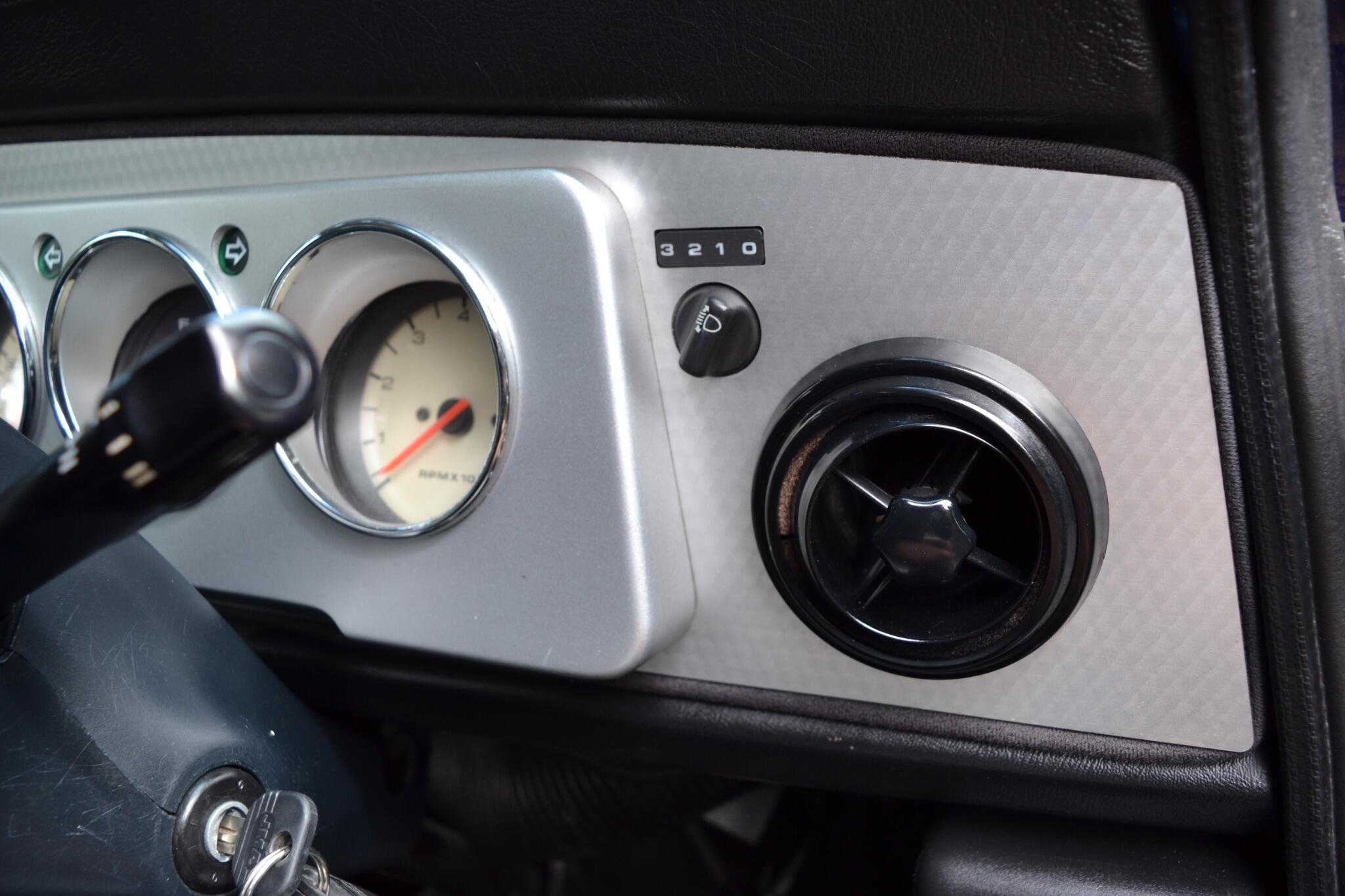 Rover Mini view 20