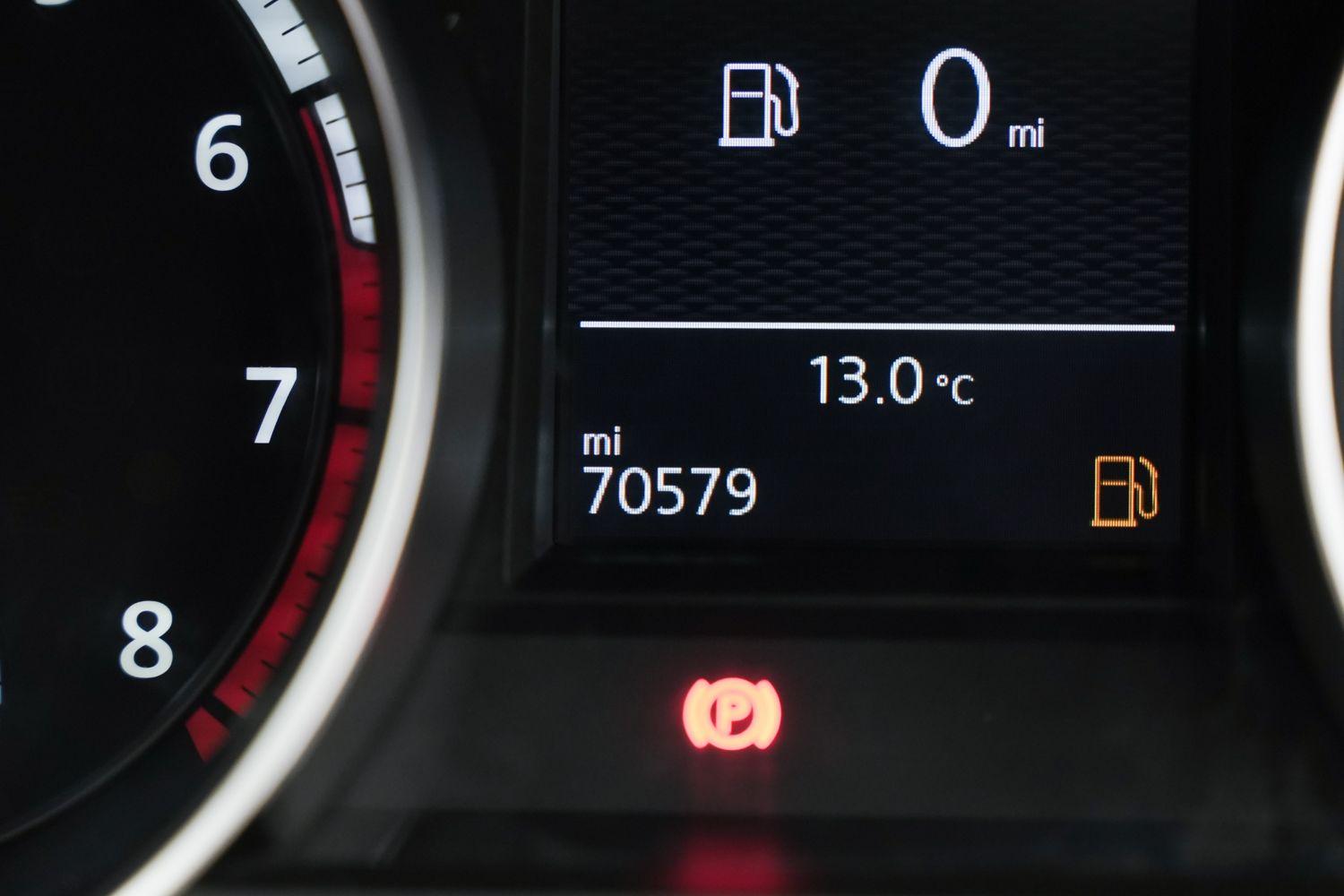 Volkswagen Golf view 16